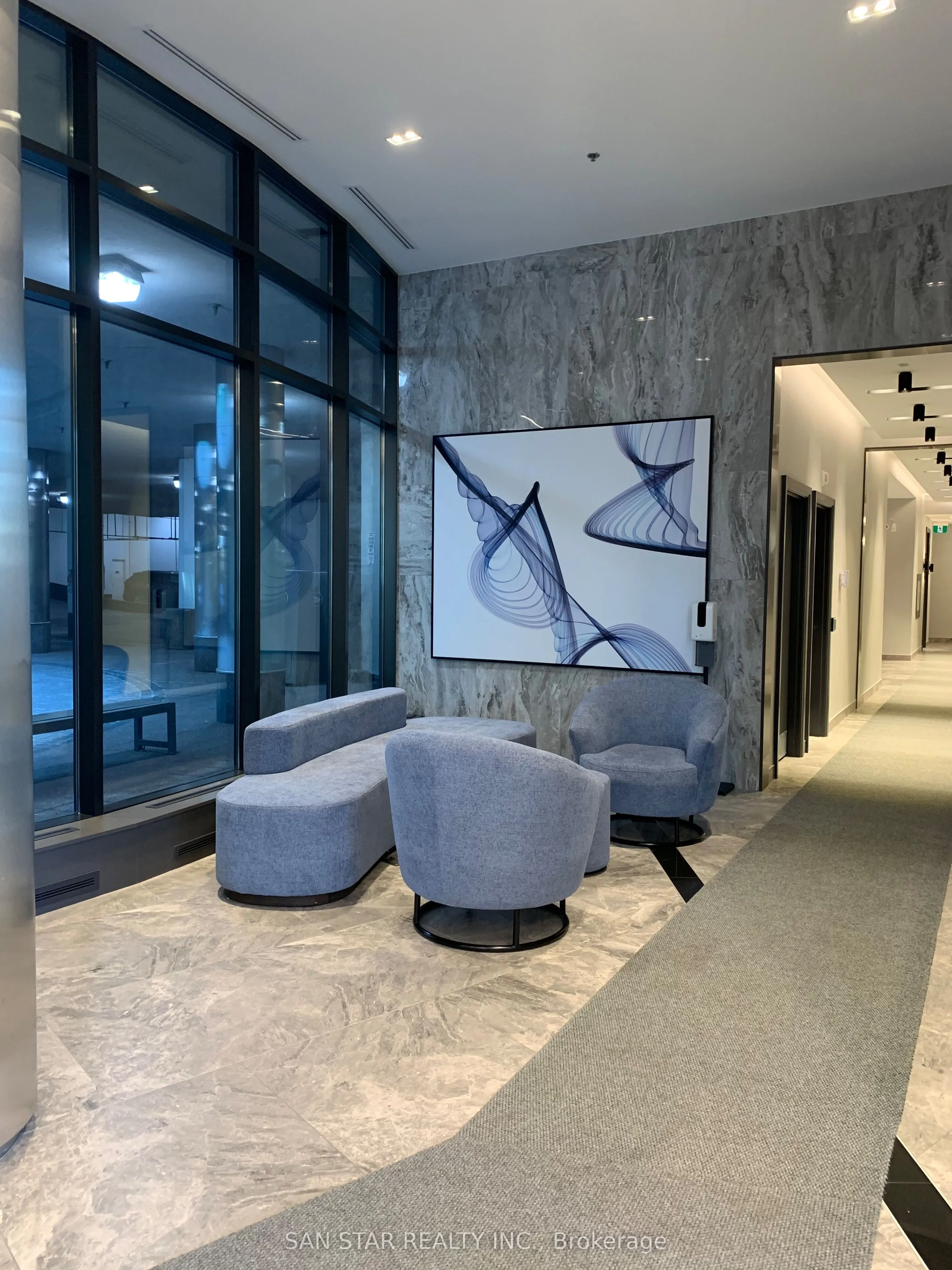 16 Yonge Street, #2201