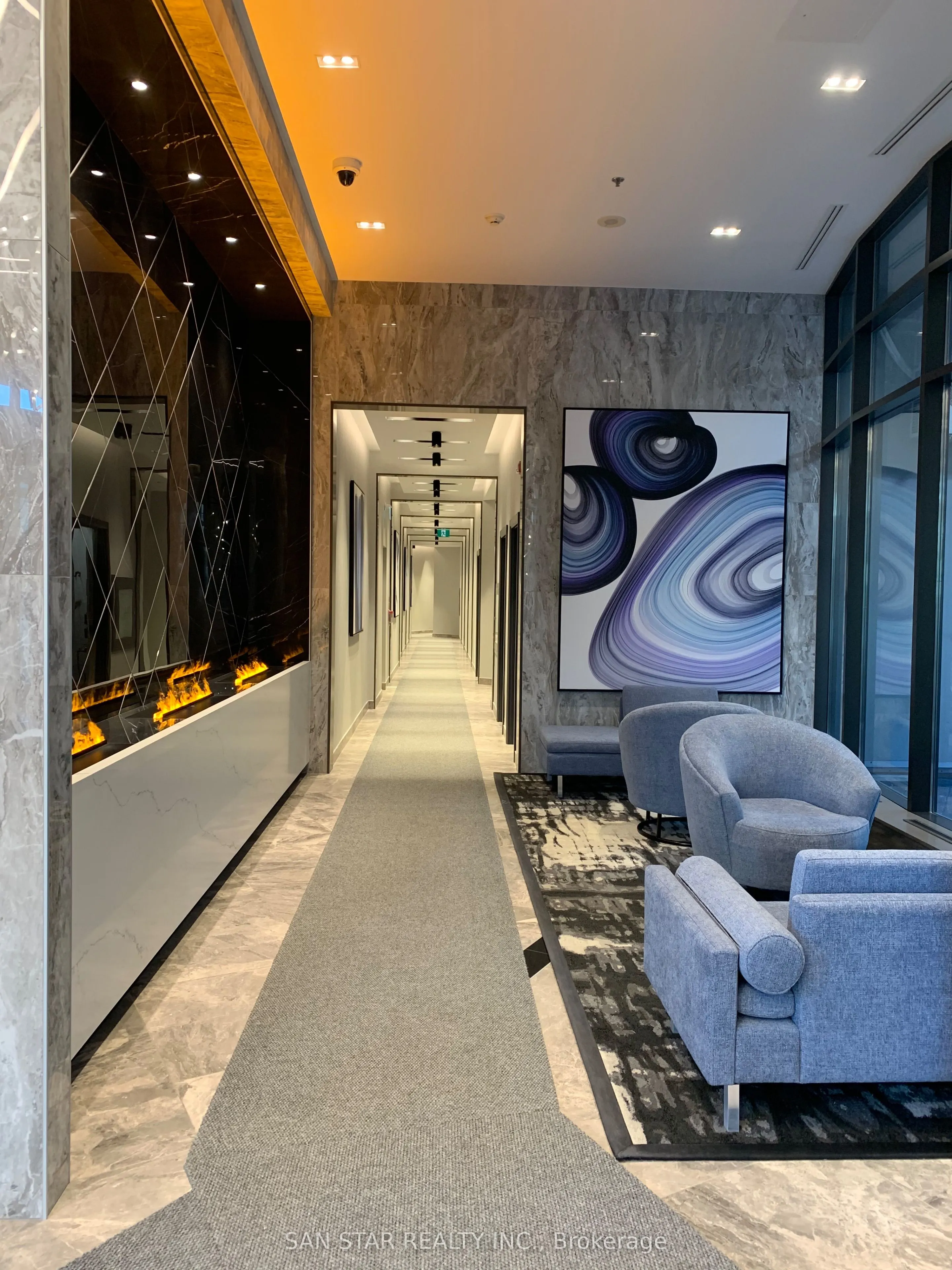 16 Yonge Street, #2201