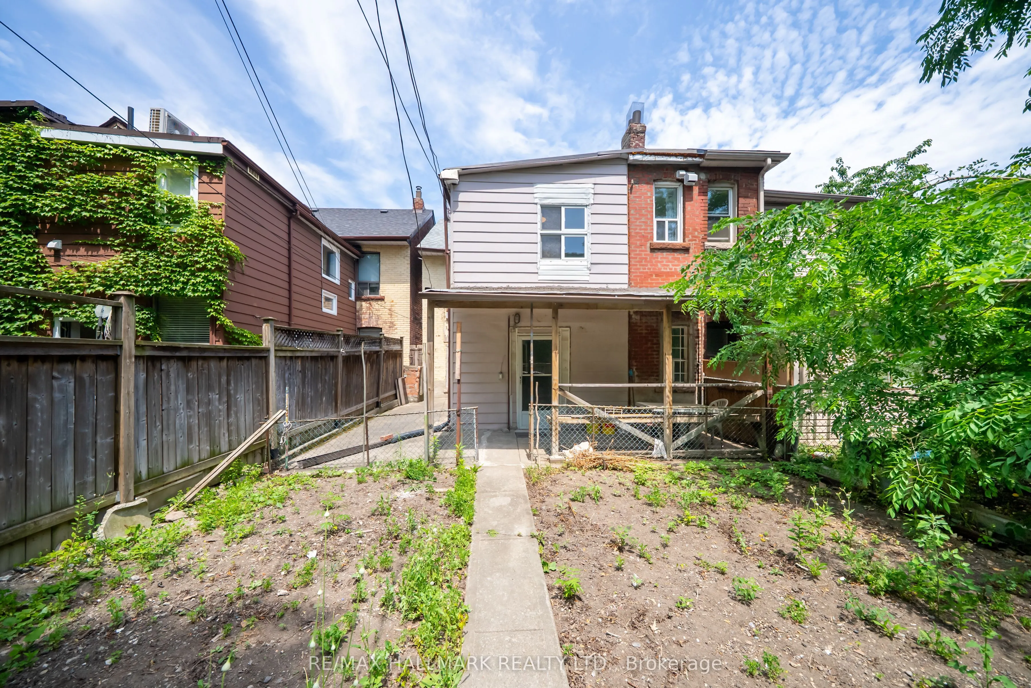 3 Clinton Place