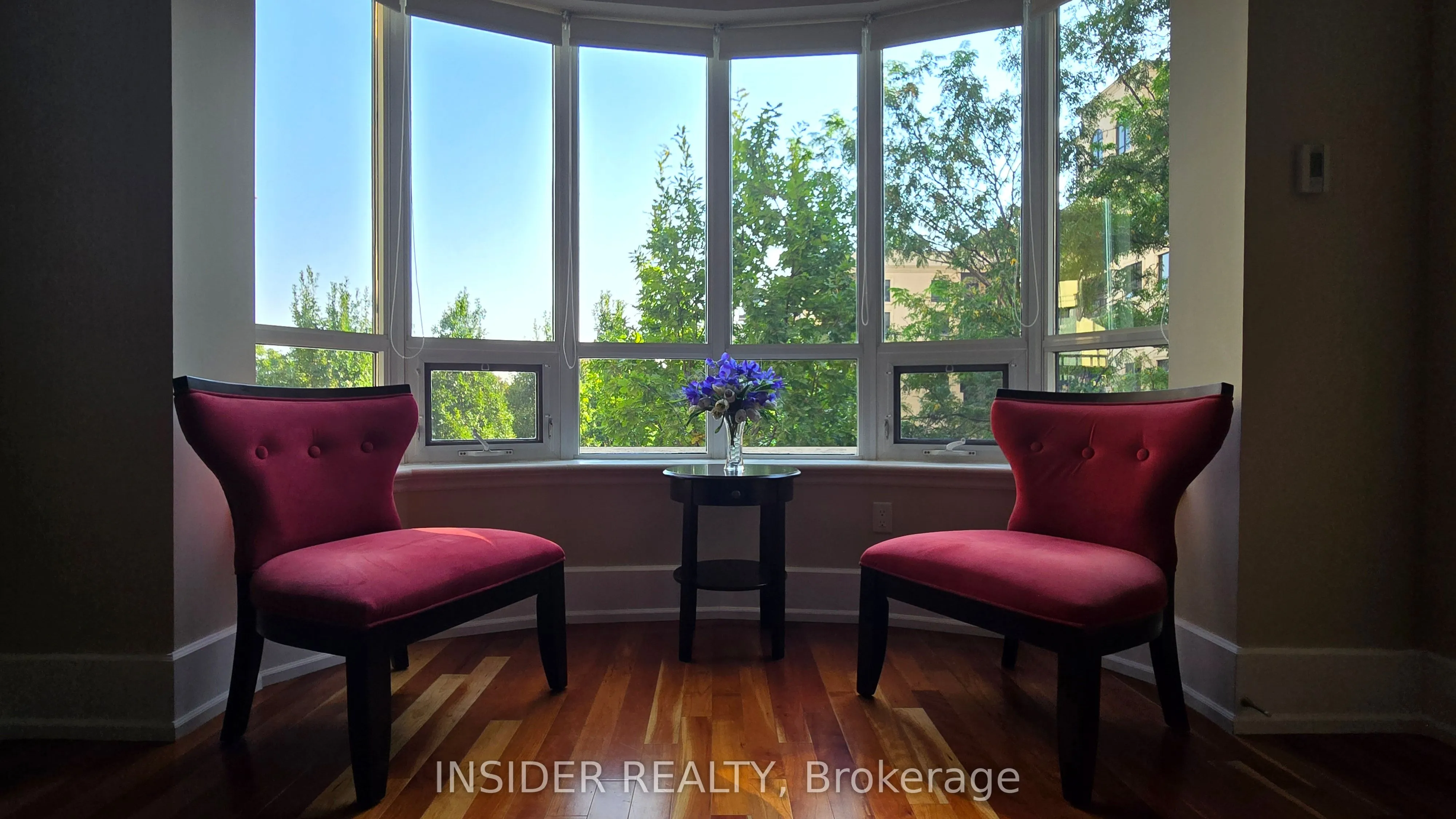 660 Sheppard Avenue E, #305
