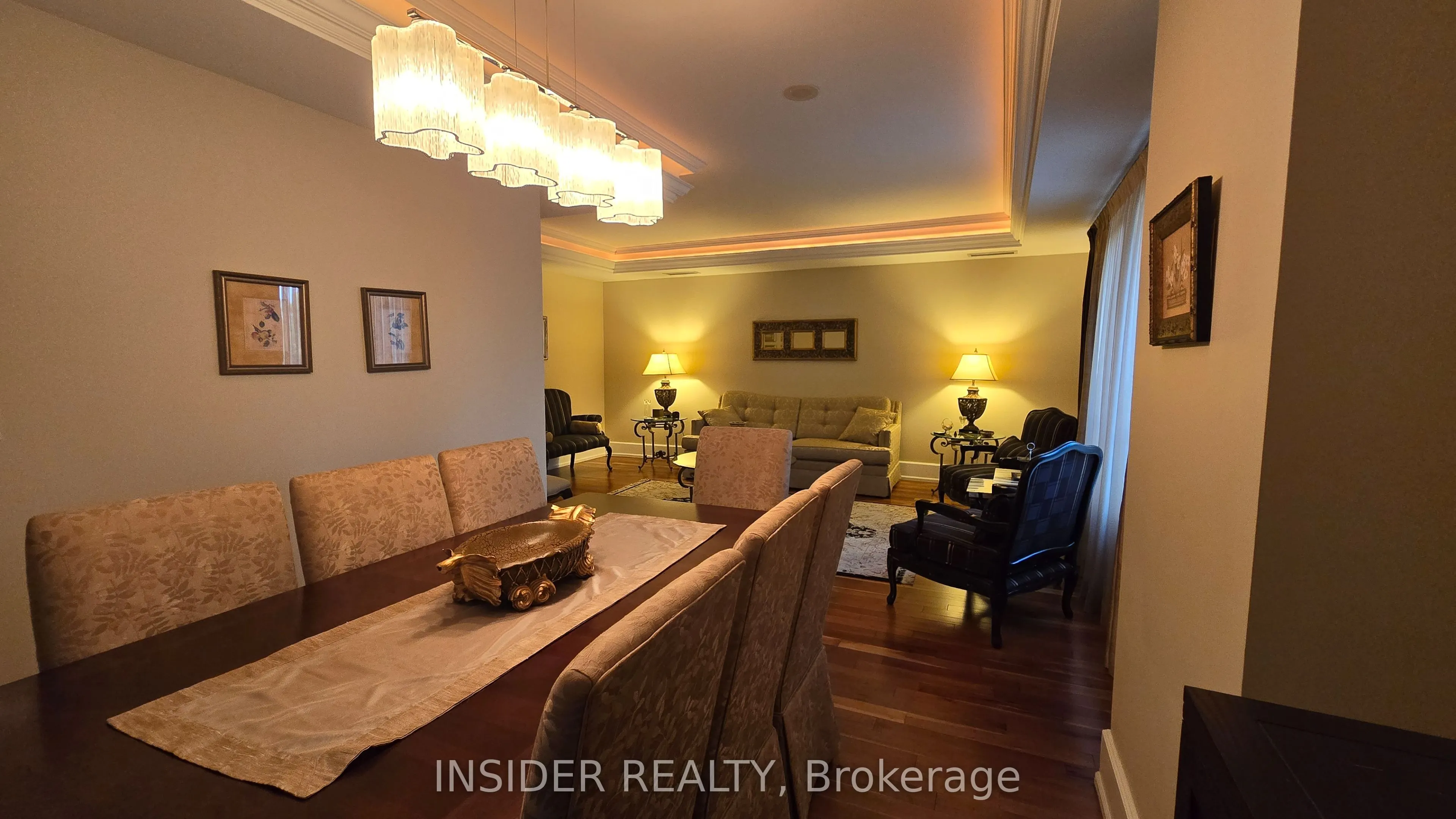660 Sheppard Avenue E, #305