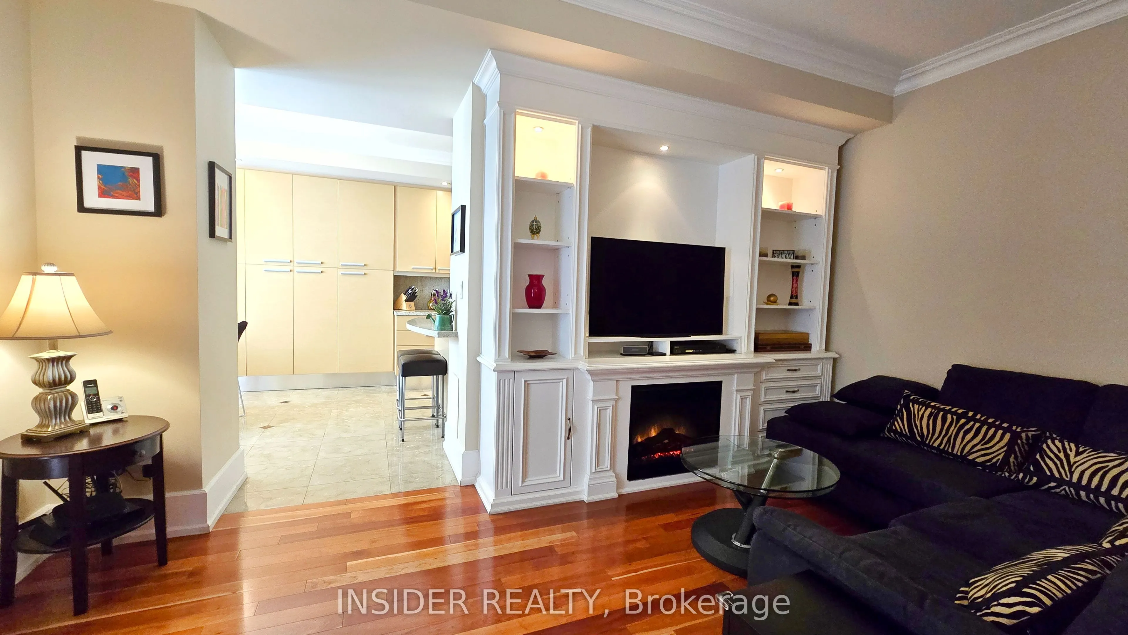 660 Sheppard Avenue E, #305