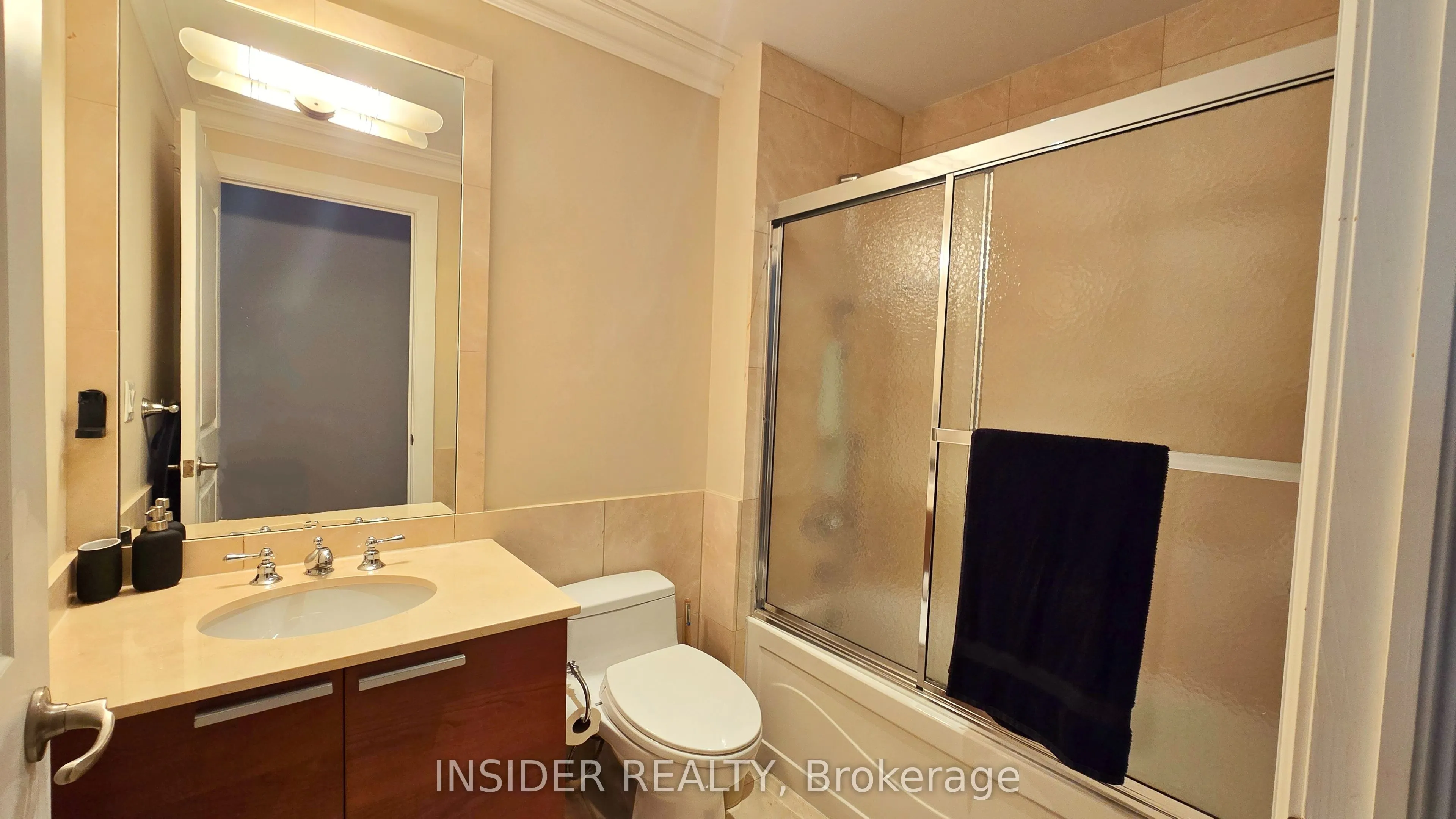 660 Sheppard Avenue E, #305