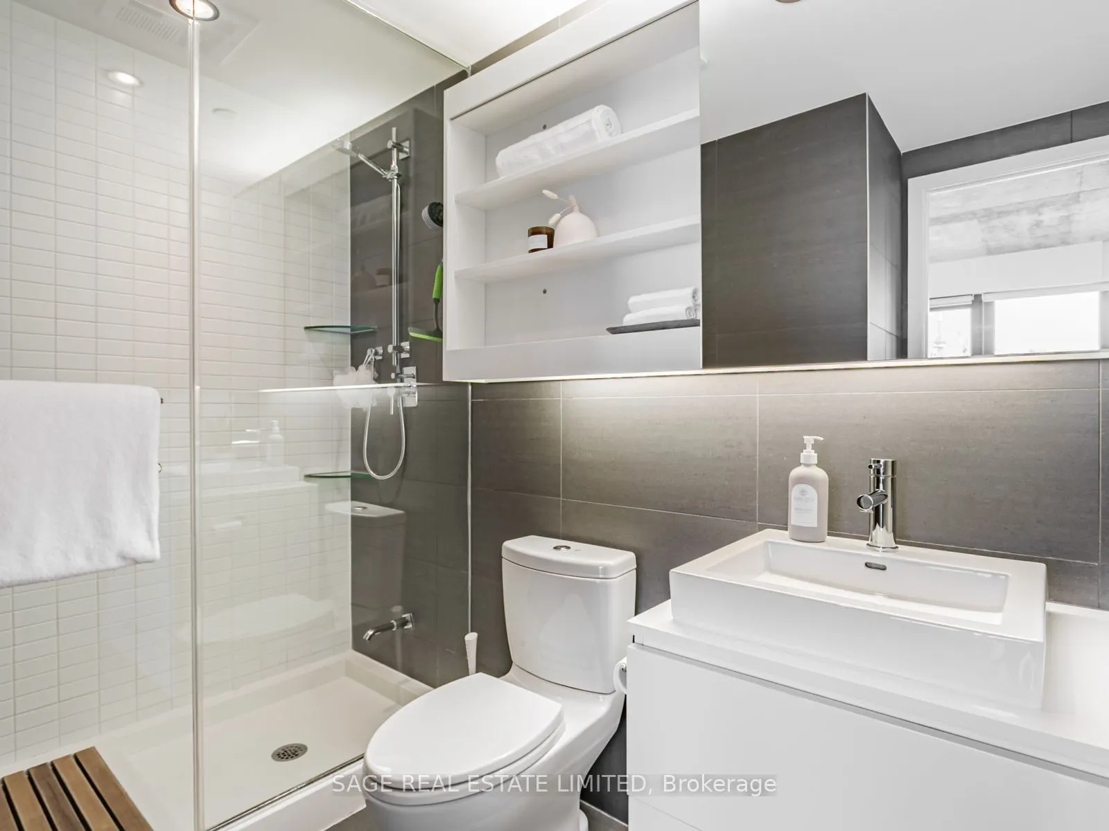 51 Trolley Crescent, #1209