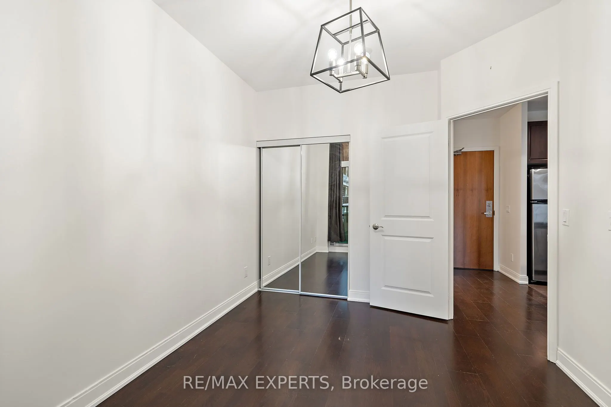 88 Broadway Avenue, #316