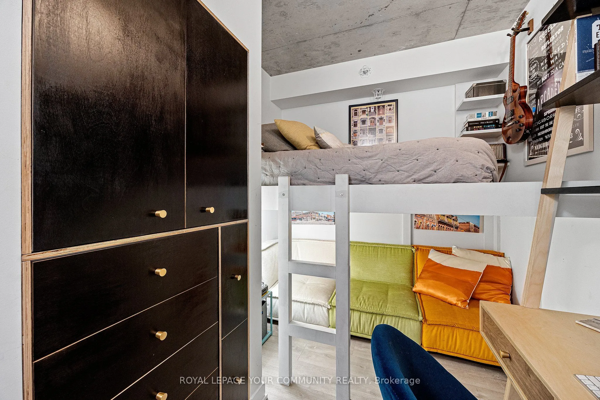 109 Ossington Avenue, #216