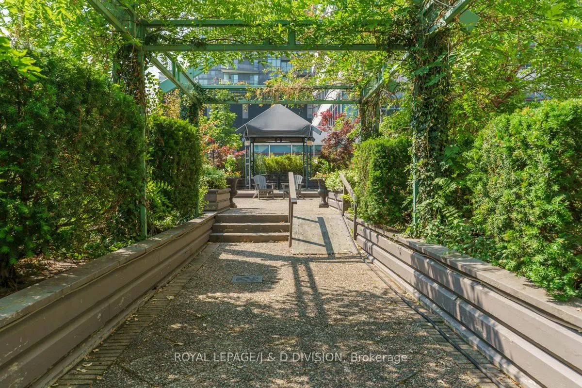 7 Broadway Avenue, #507