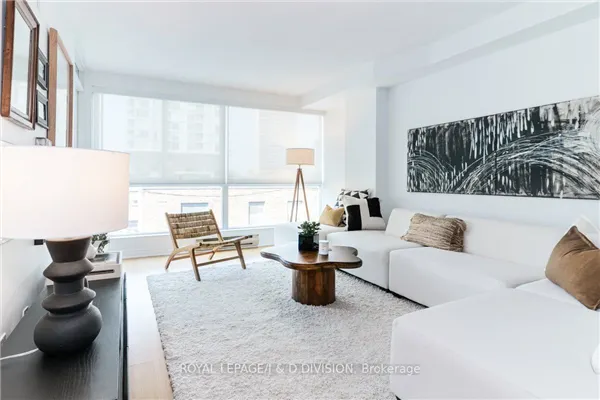 7 Broadway Avenue