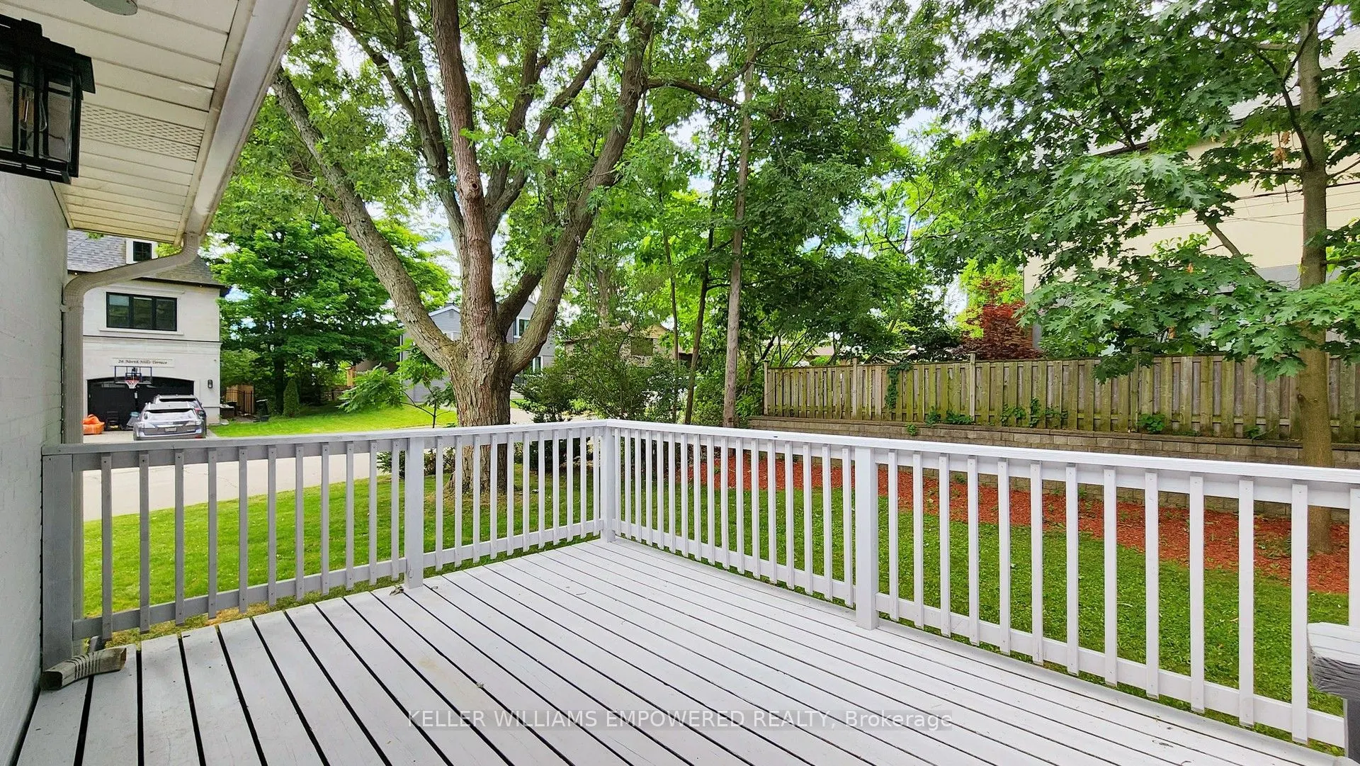 17 North Hills Terrace