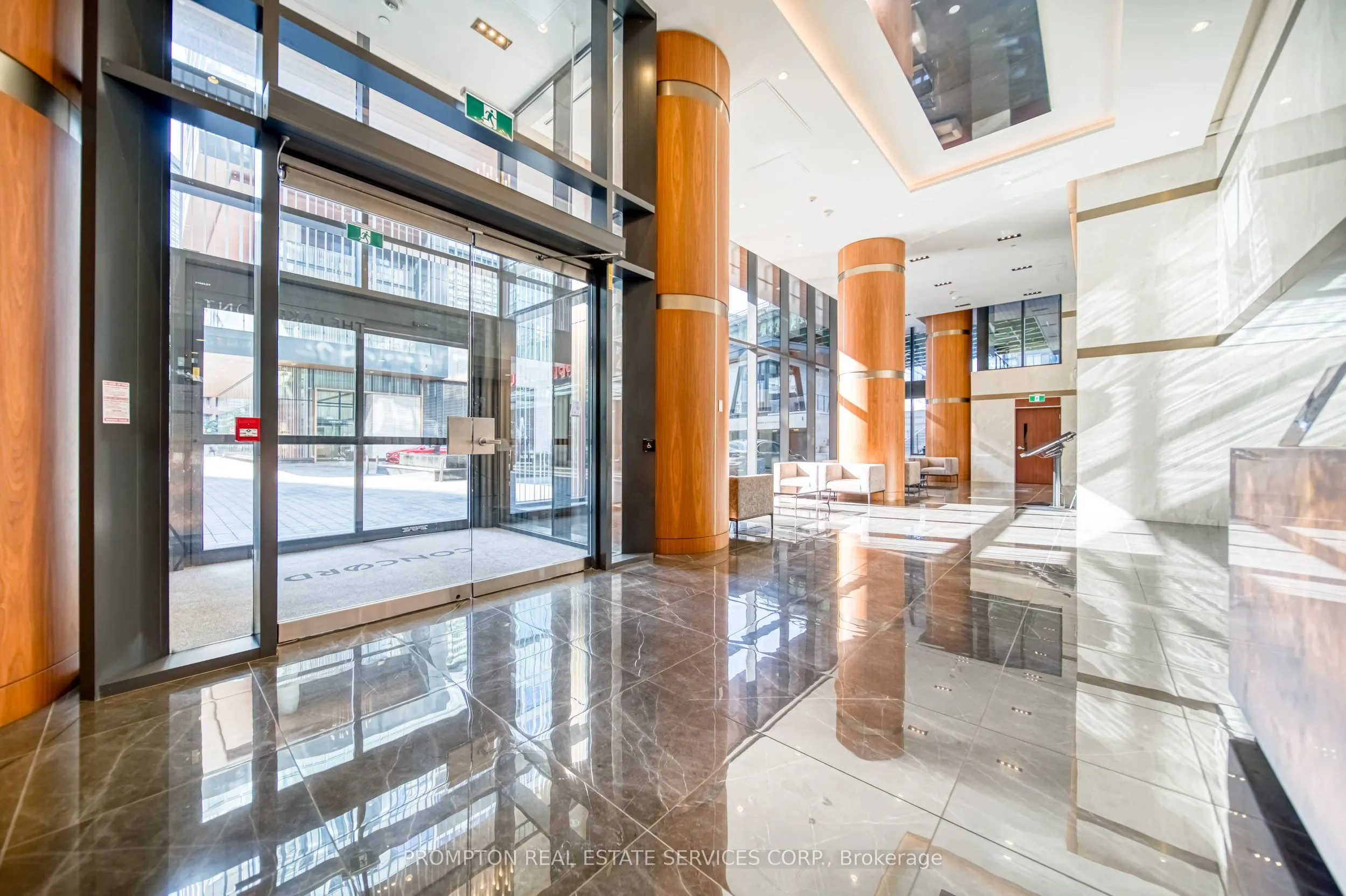 17 Bathurst Street, #612