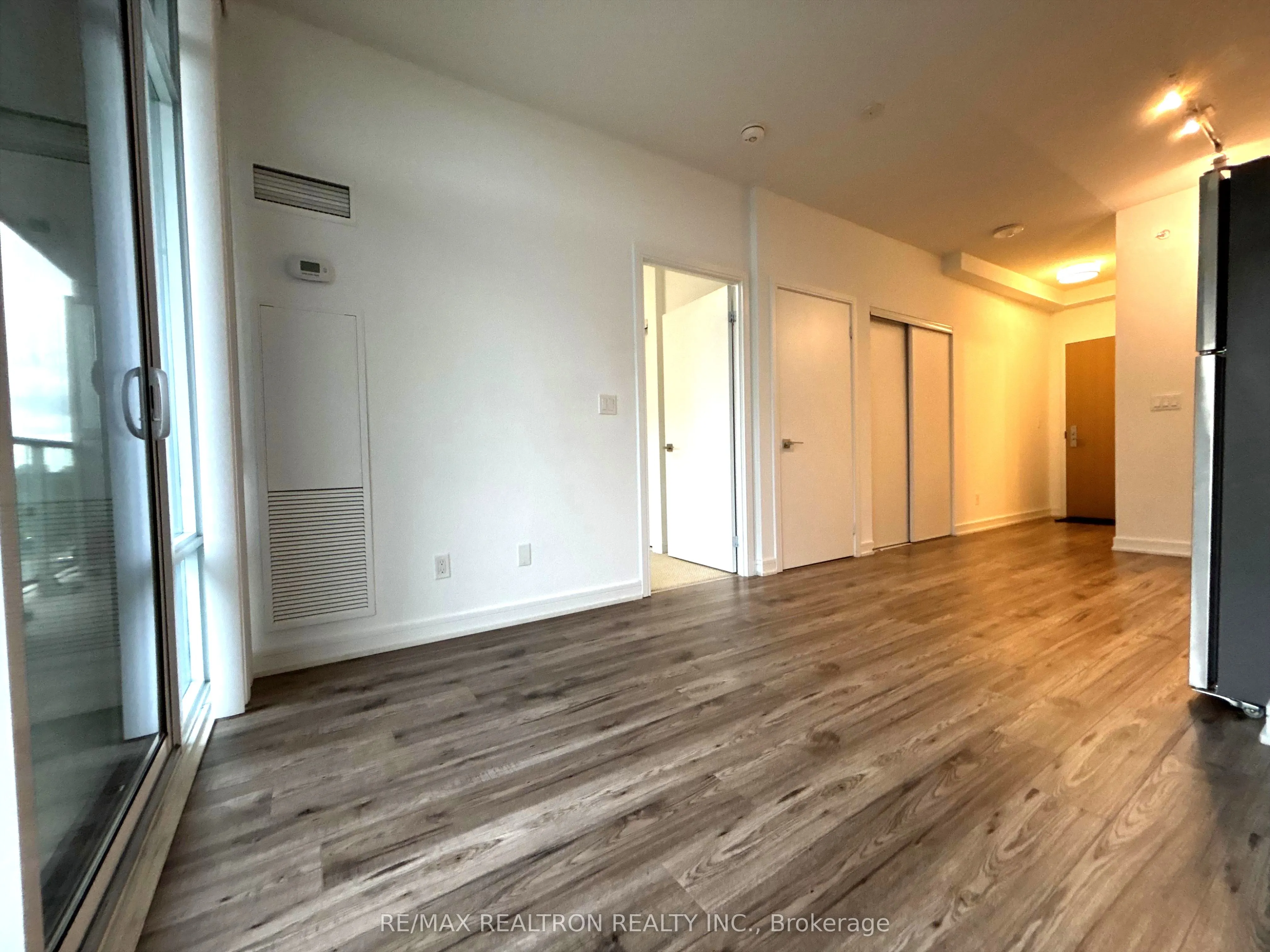 621 Sheppard Avenue E, #617