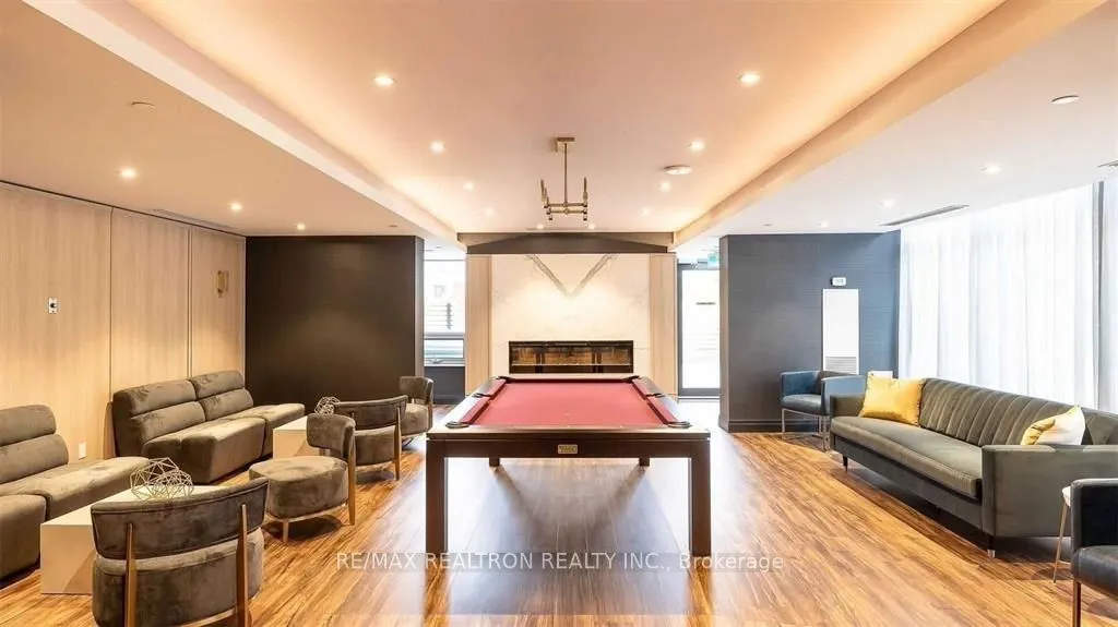 621 Sheppard Avenue E, #617
