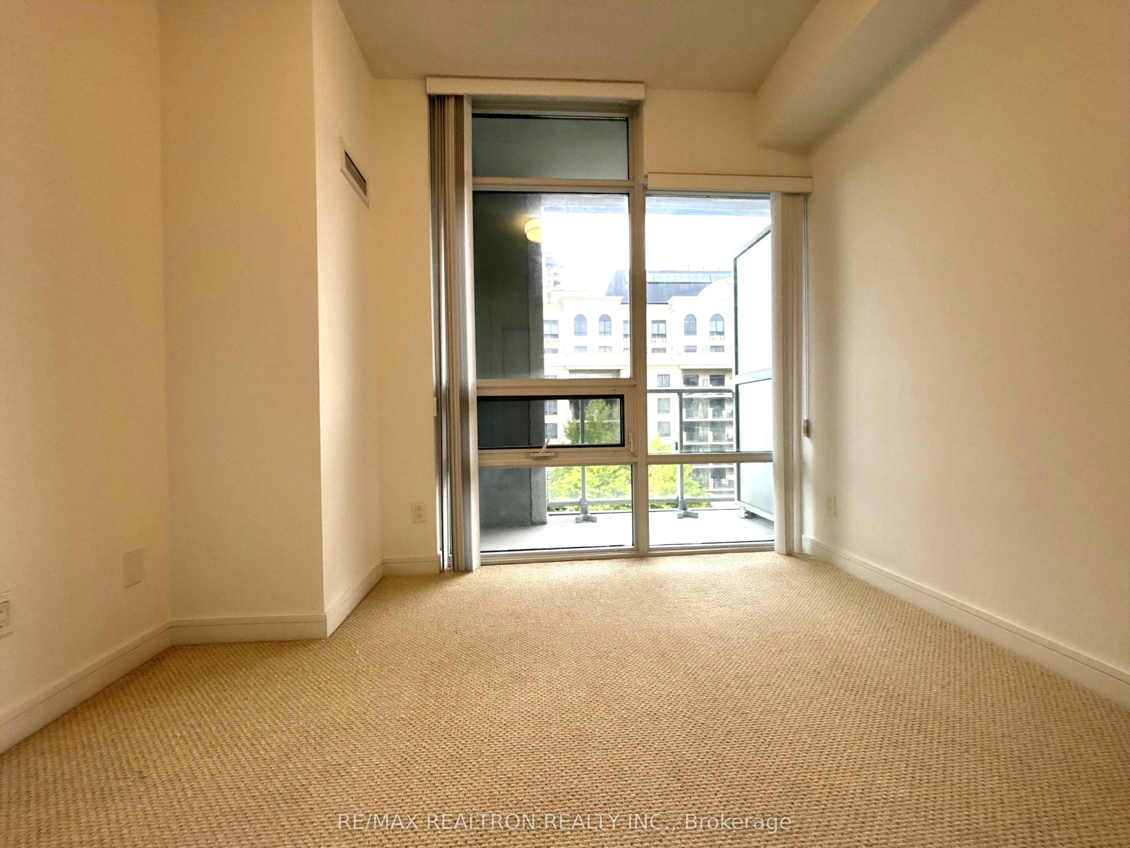 621 Sheppard Avenue E, #617