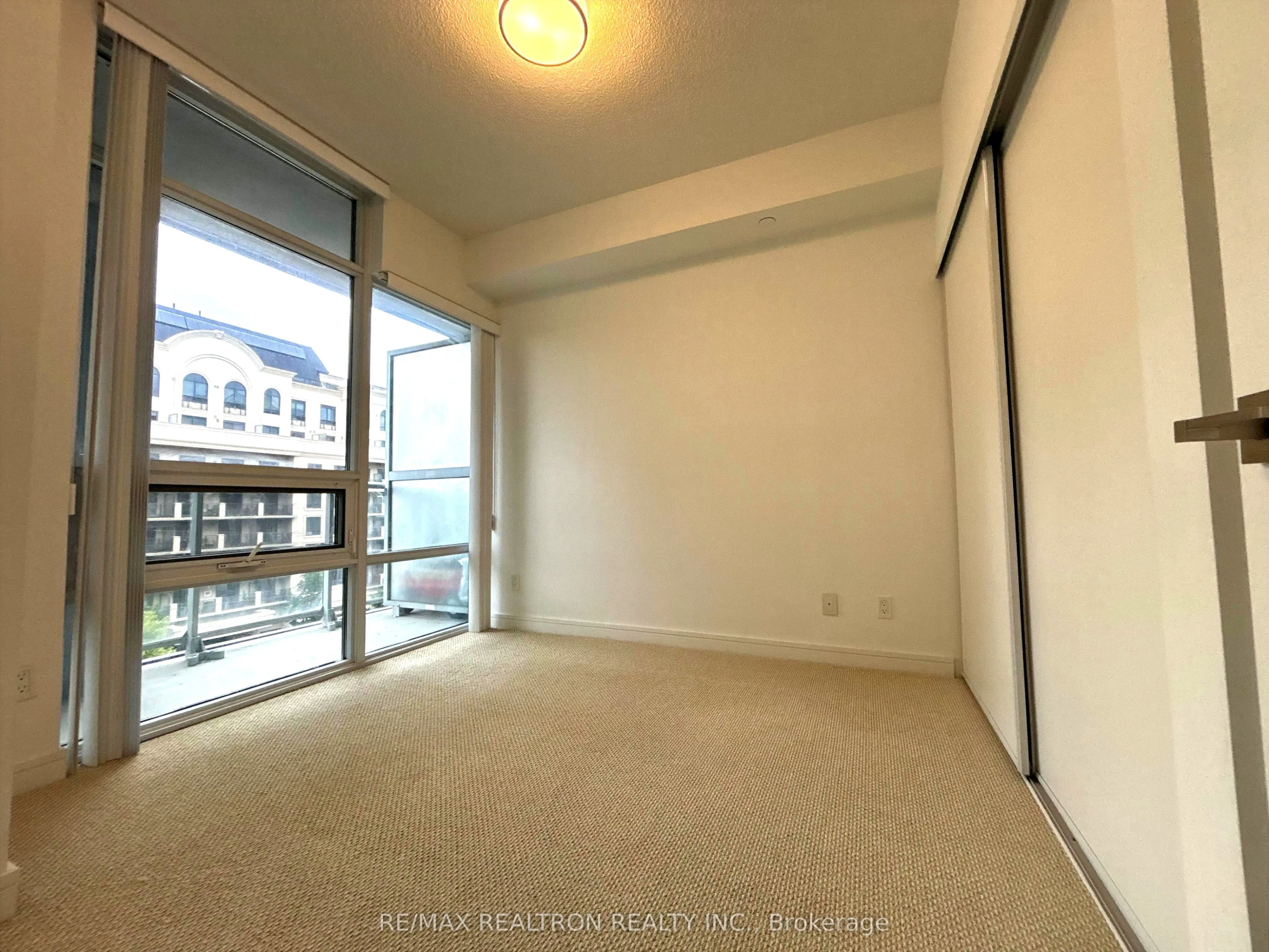 621 Sheppard Avenue E, #617