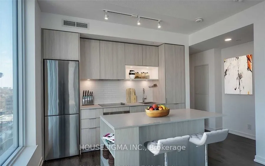 20 Tubman Avenue, #903
