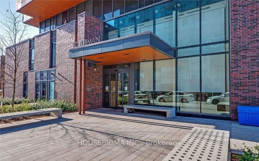 20 Tubman Avenue, #903