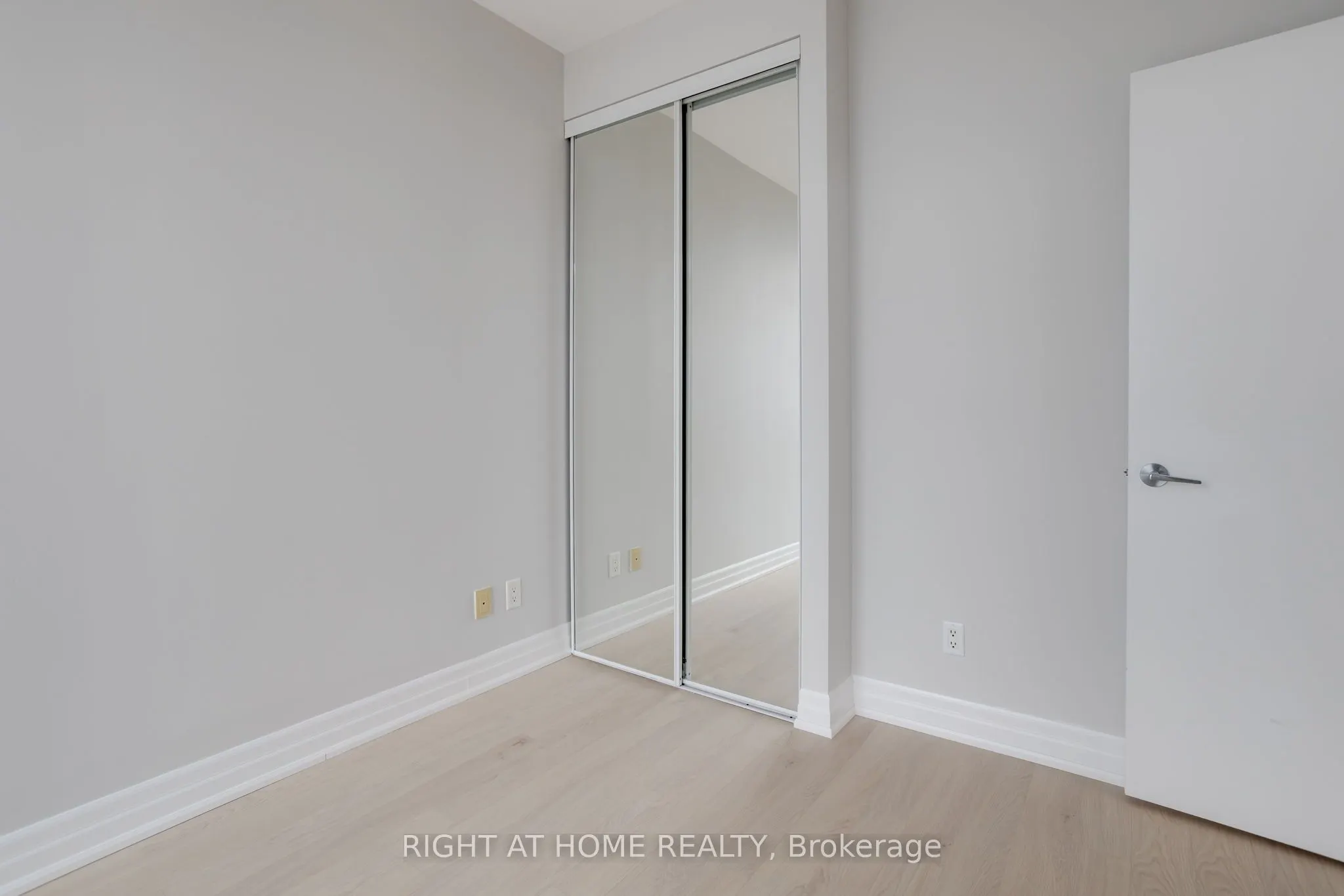 231 Fort York Boulevard #2603