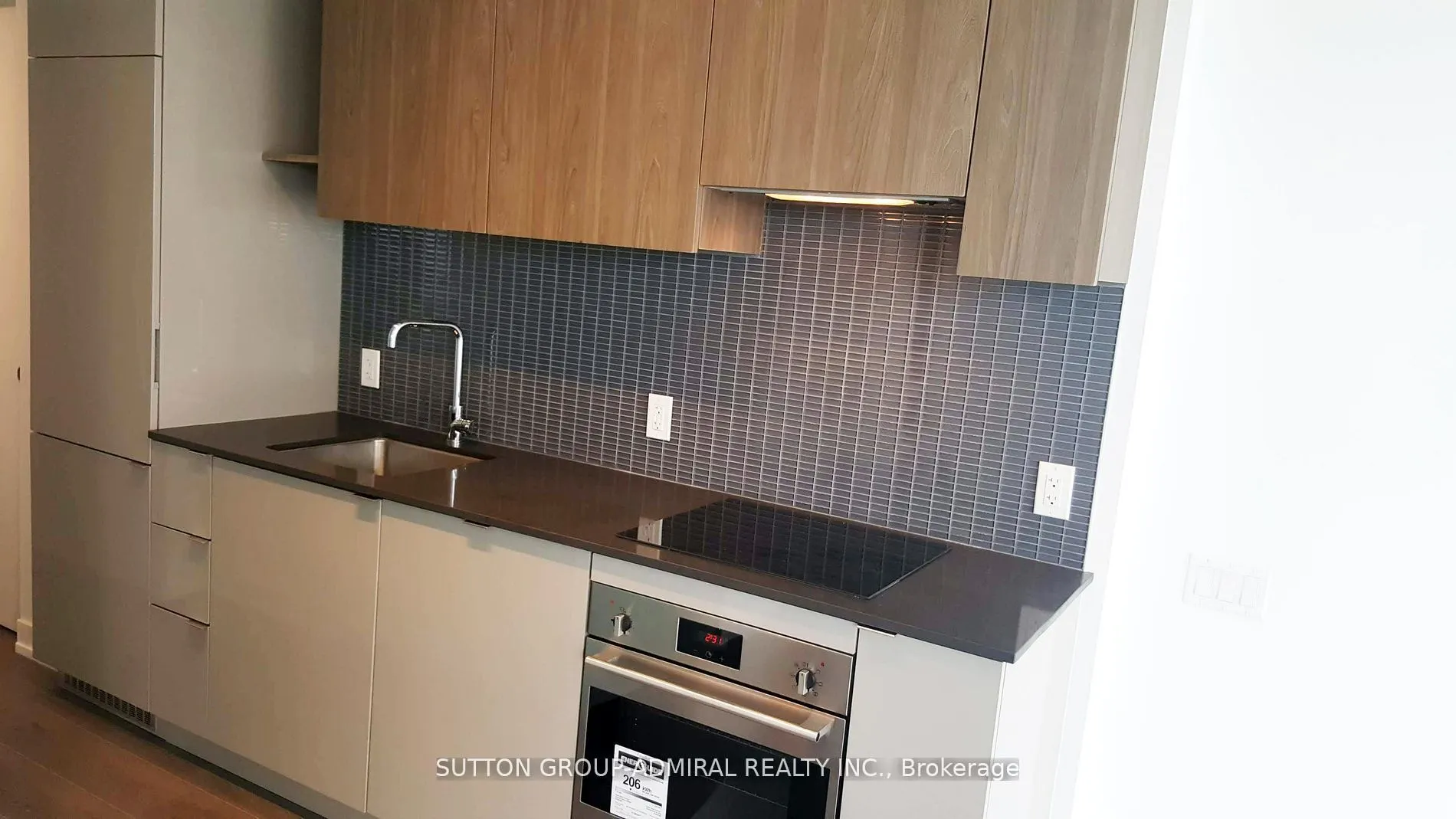 161 Roehampton Avenue, #3505