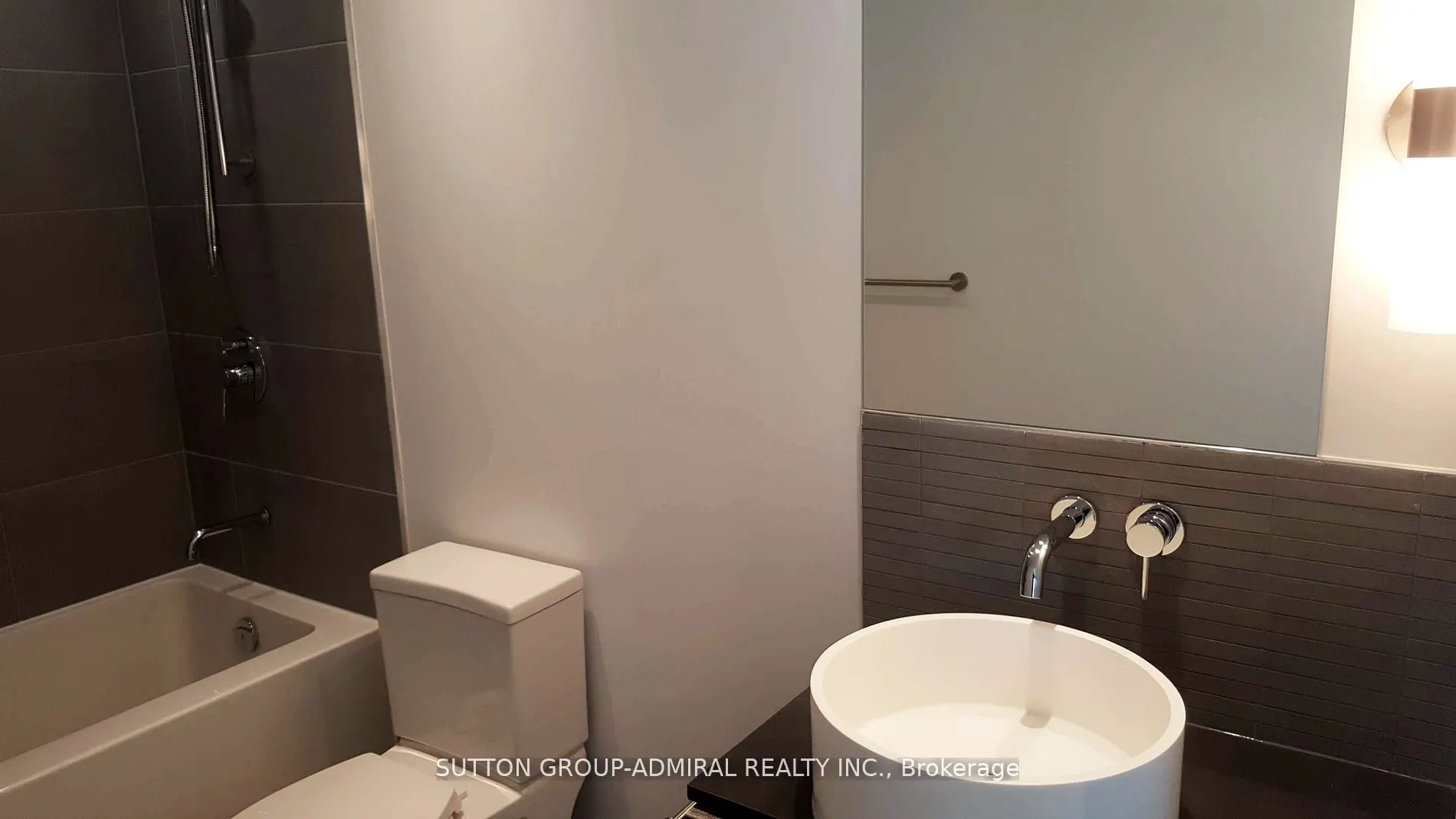 161 Roehampton Avenue, #3505