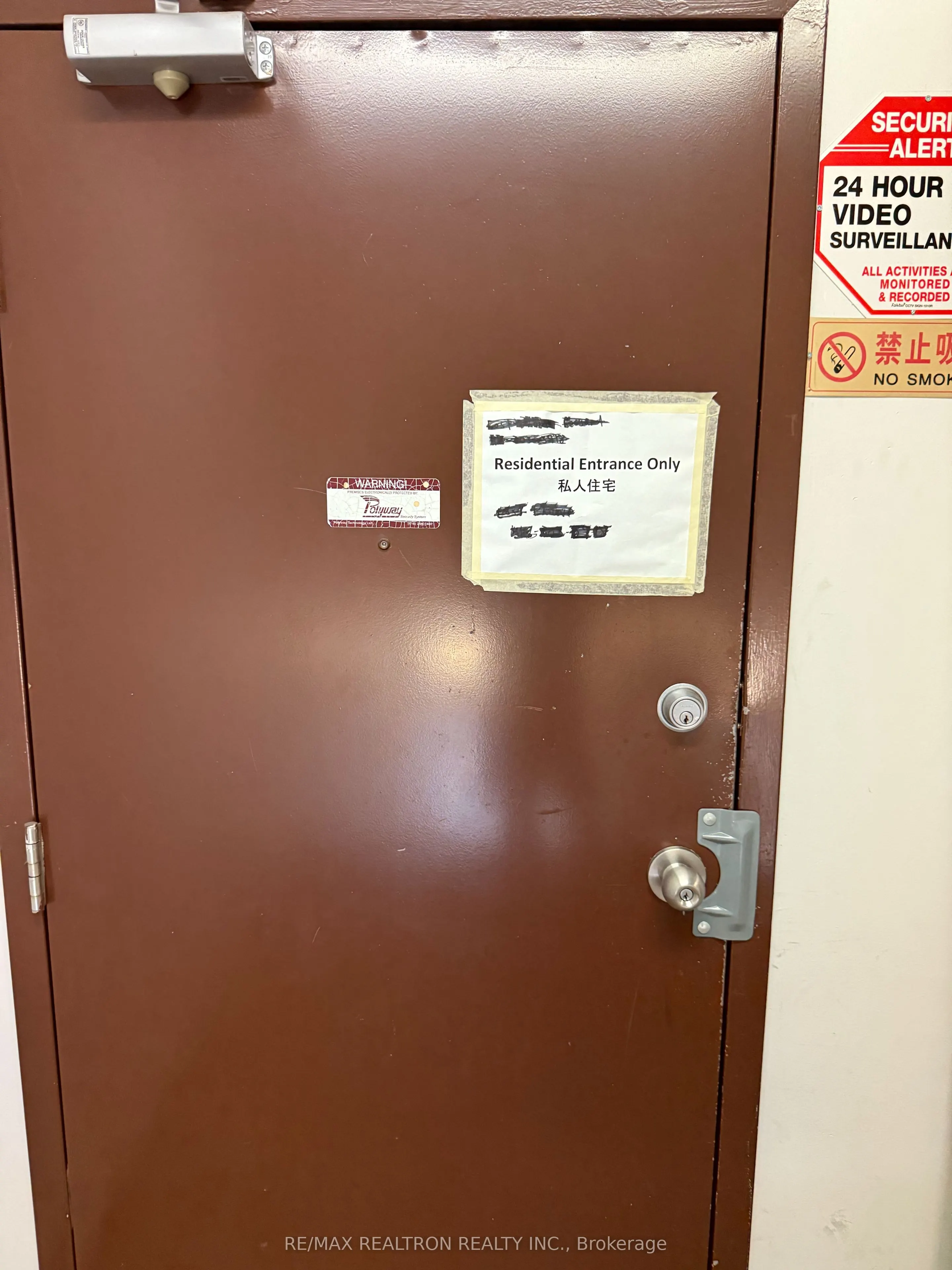 291 Spadina Avenue, #302