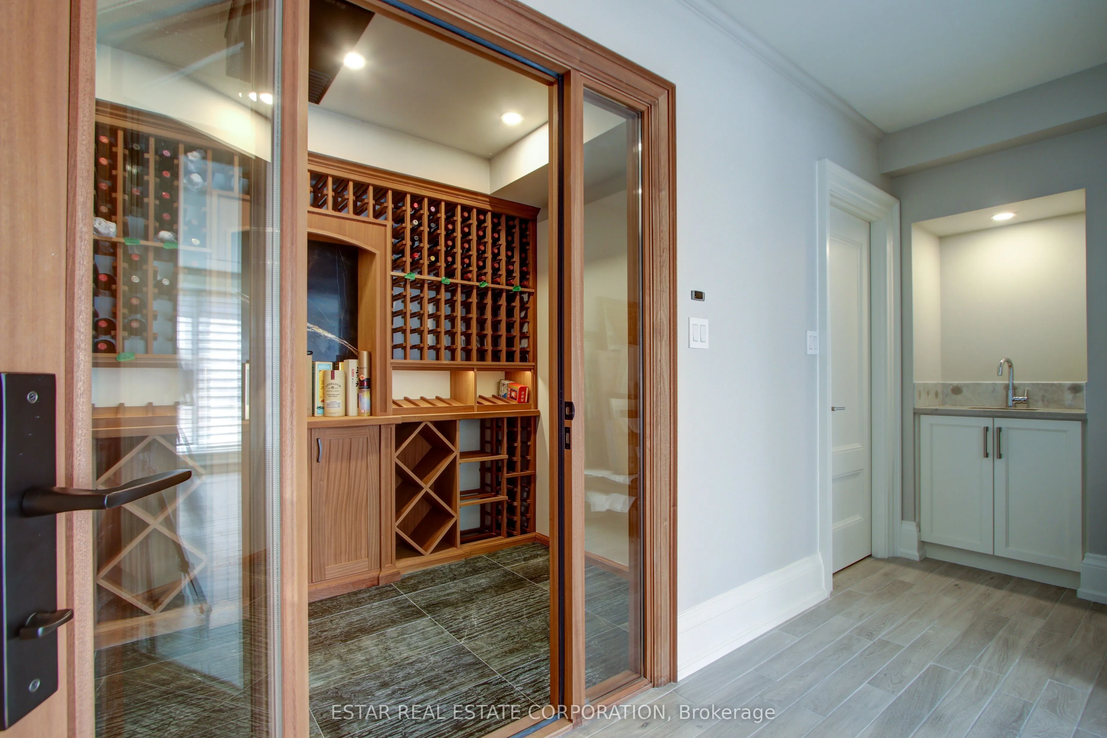 10 Moorehill Drive
