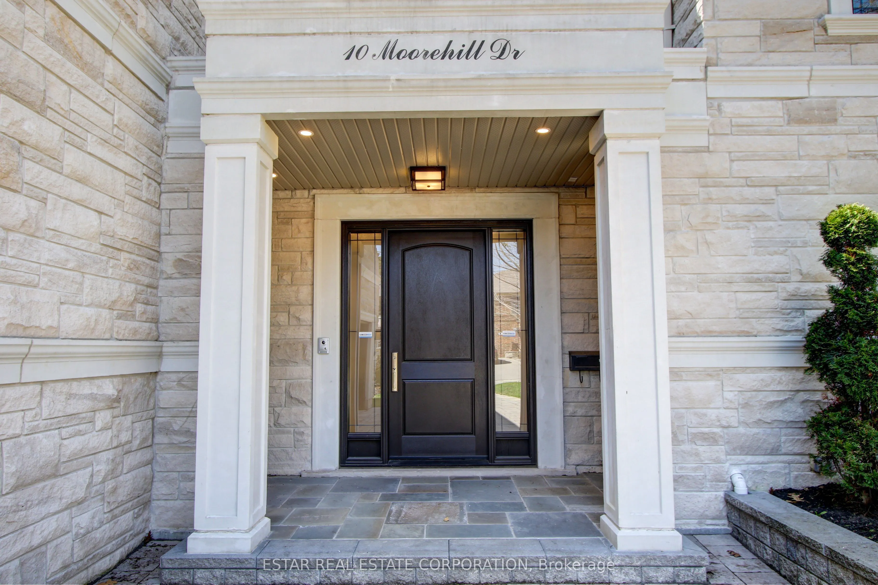 10 Moorehill Drive