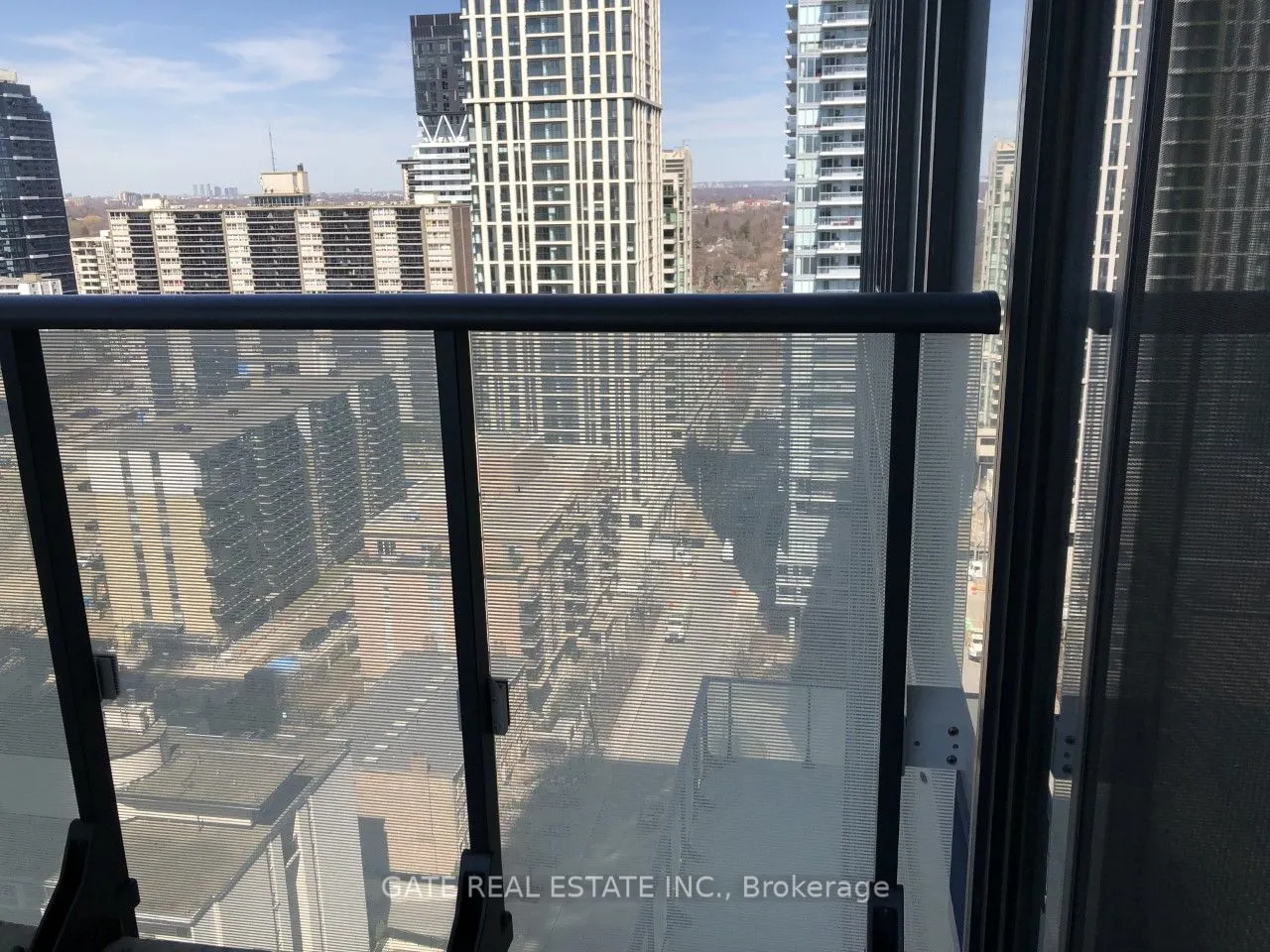 185 Roehampton Avenue, #1802