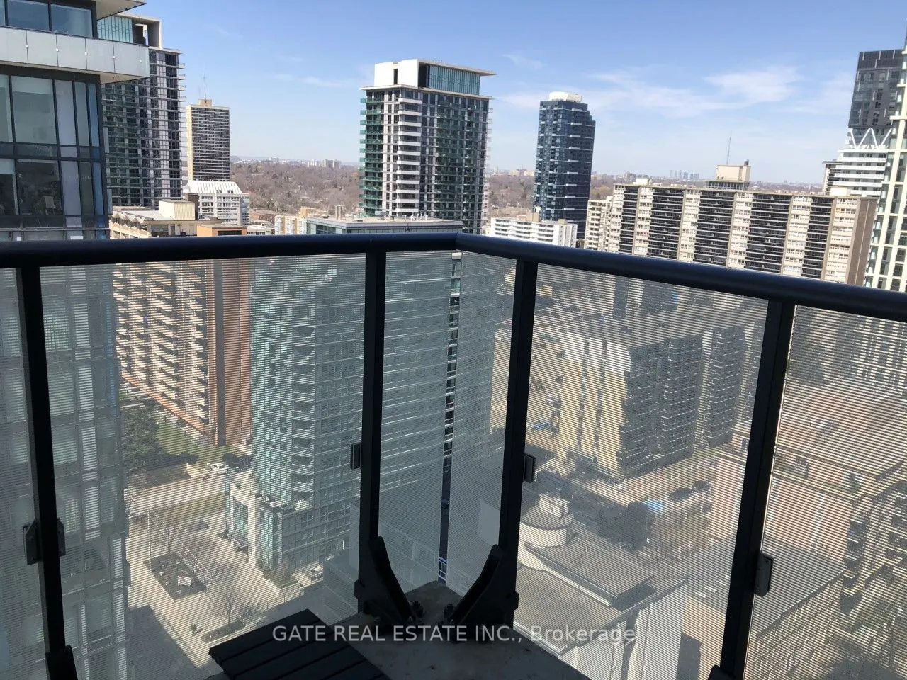 185 Roehampton Avenue, #1802