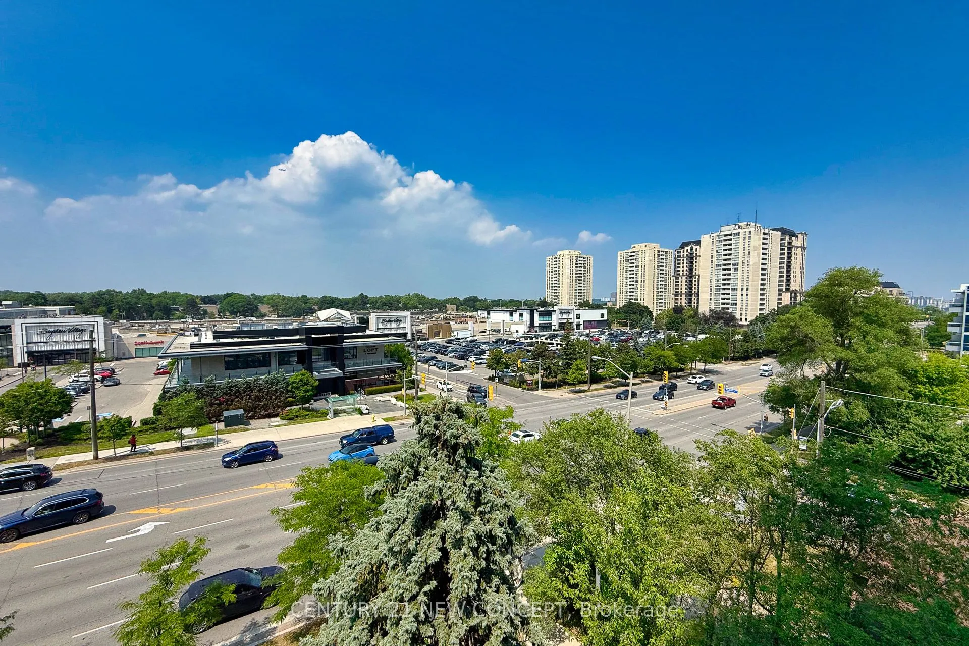 7 Kenaston Gardens, #323