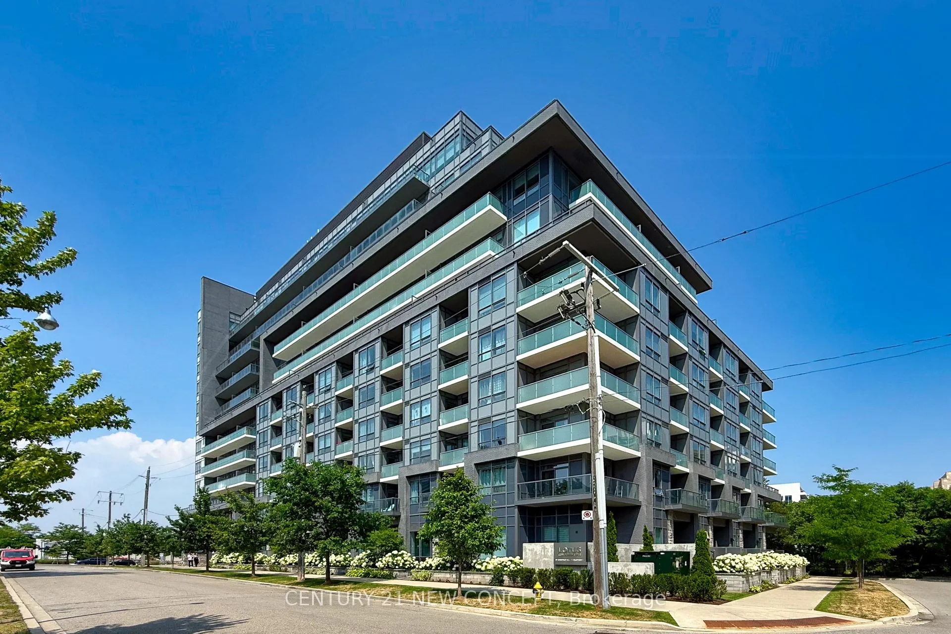 7 Kenaston Gardens, #323