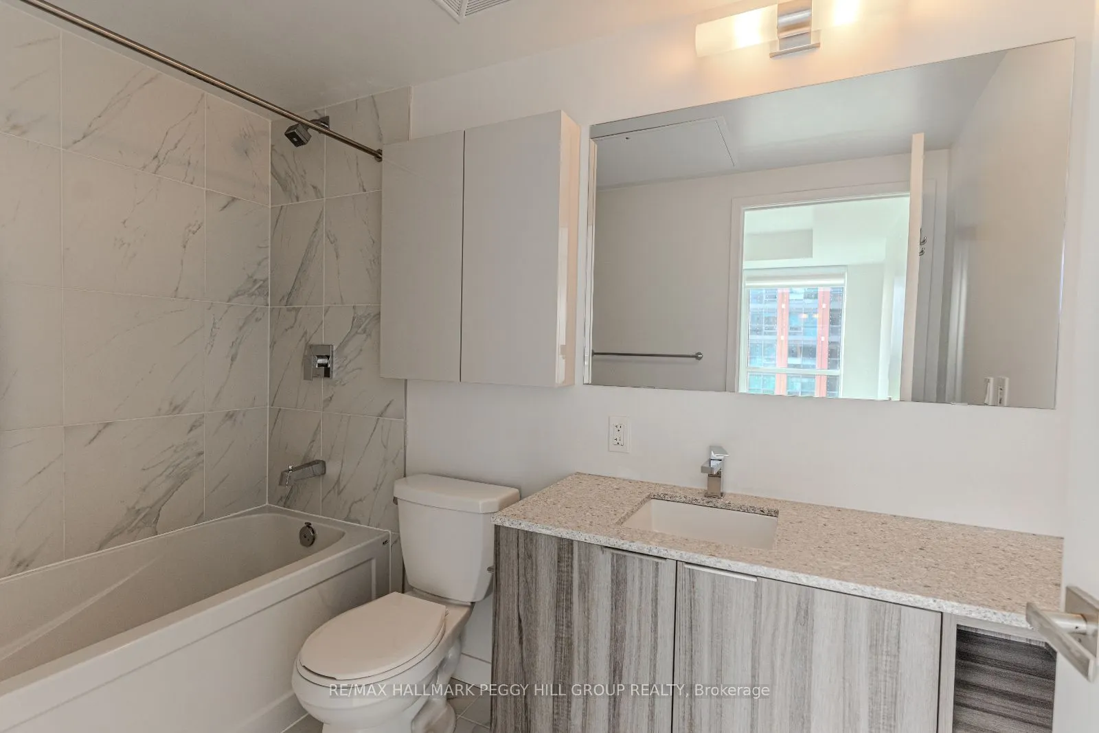 31 Tippett Road, #460