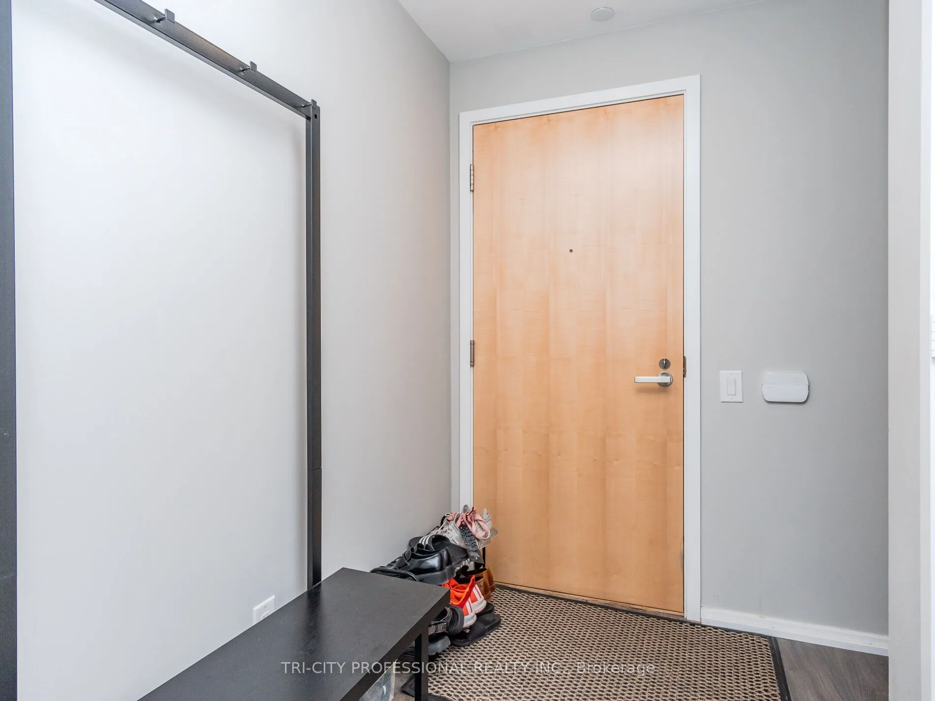 45 Charles Street E, #709