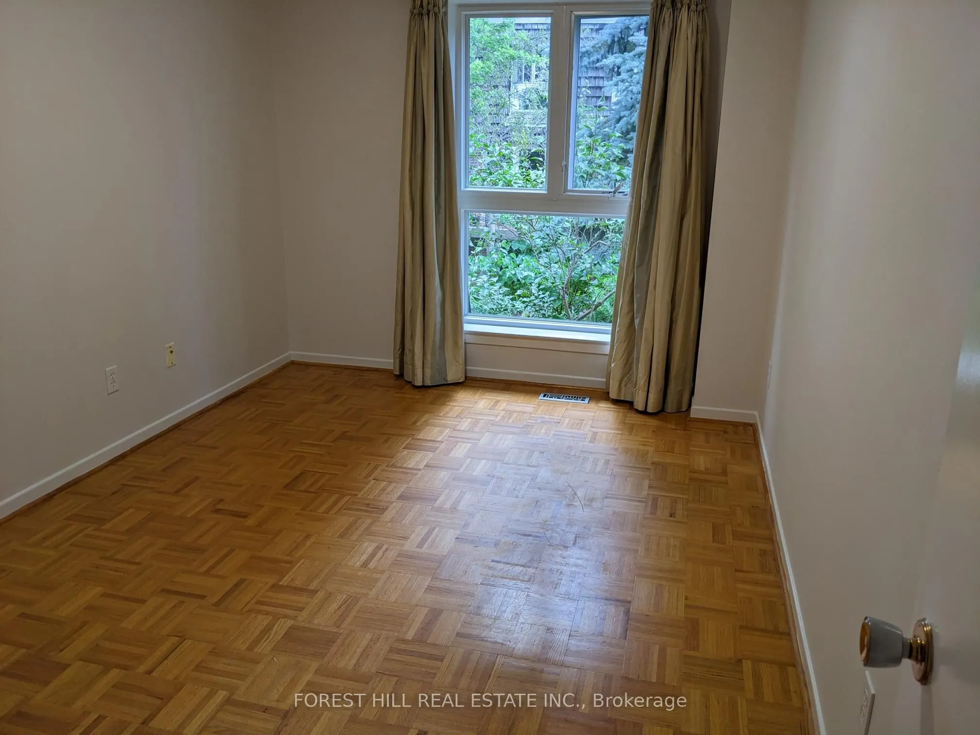 90 Brassbell Mill Way N, #6