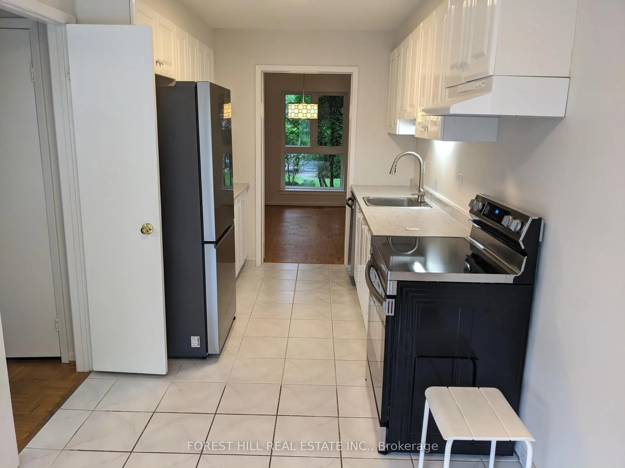 90 Brassbell Mill Way N, #6