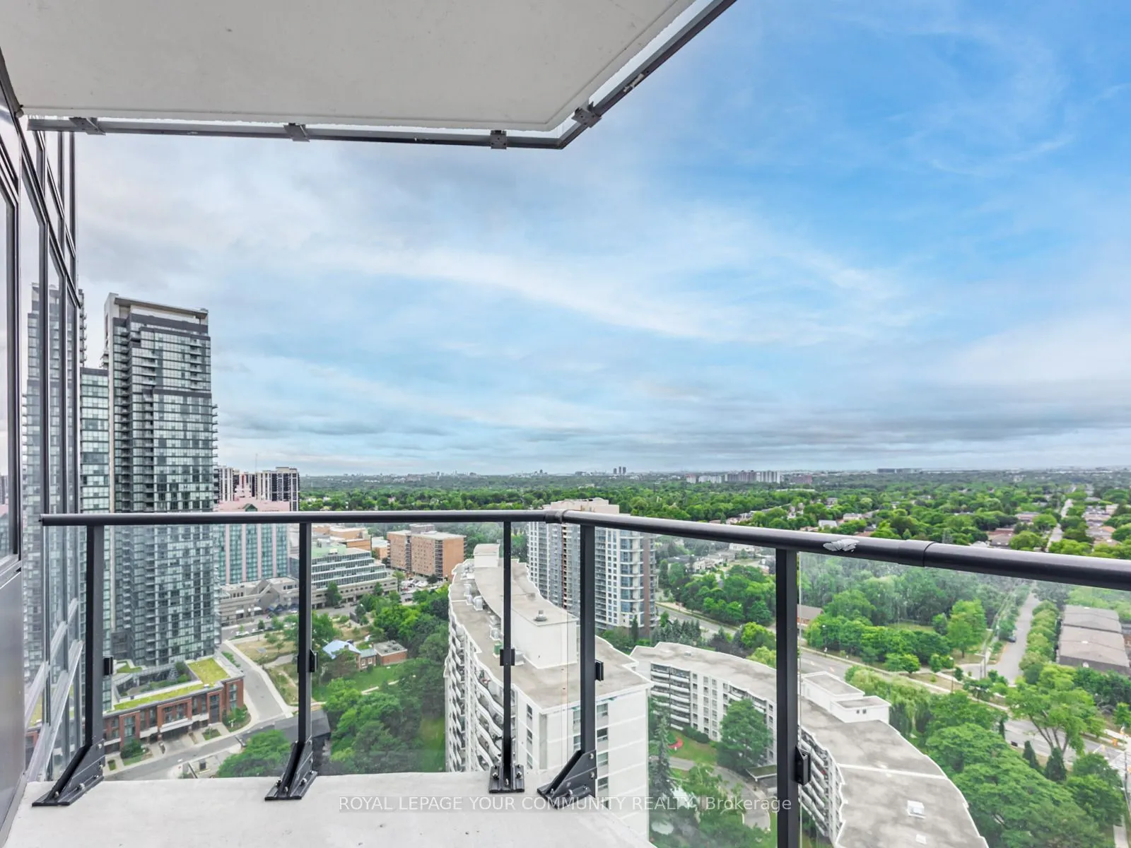 15 Ellerslie Avenue #2405