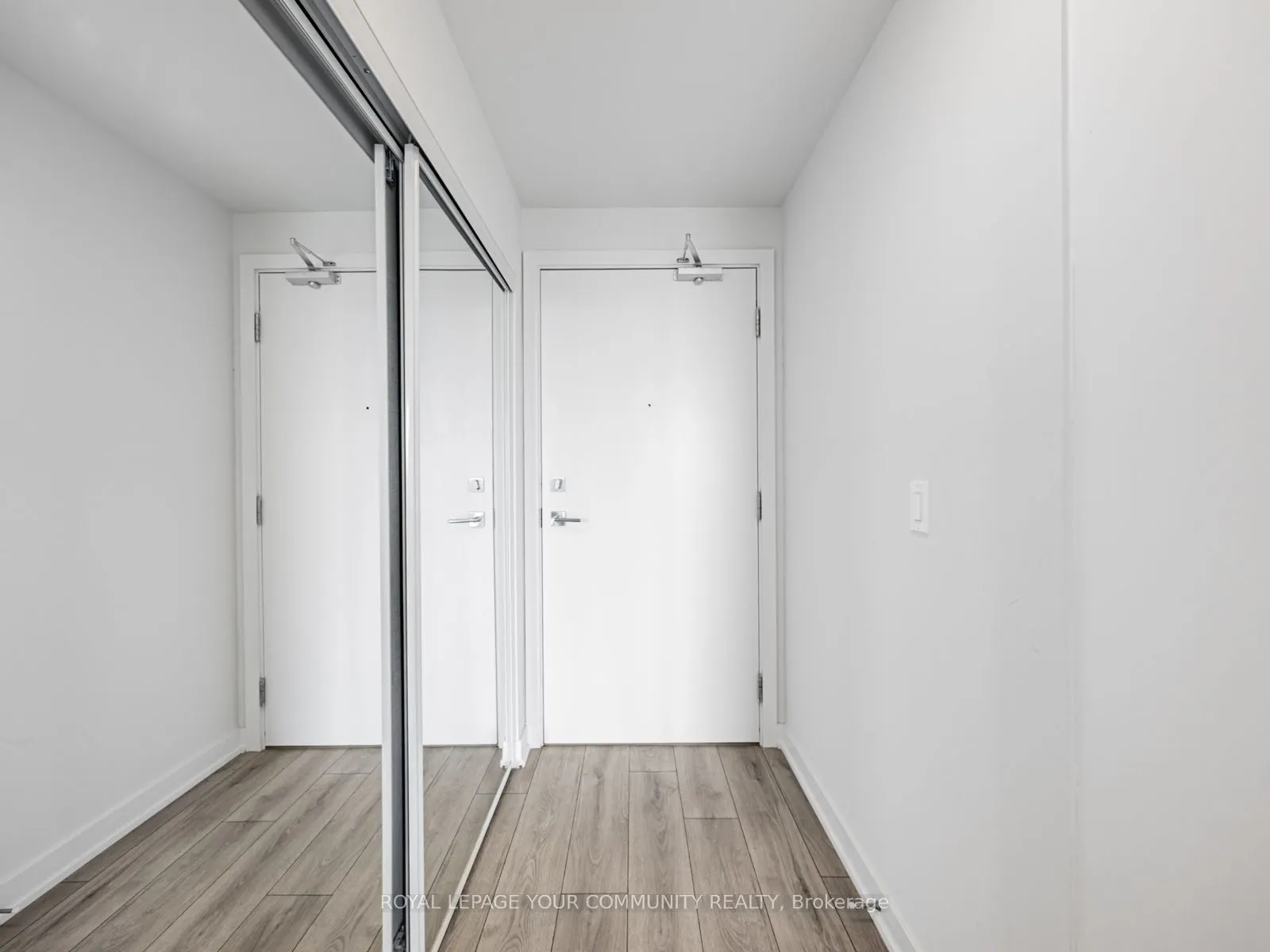 15 Ellerslie Avenue #2405