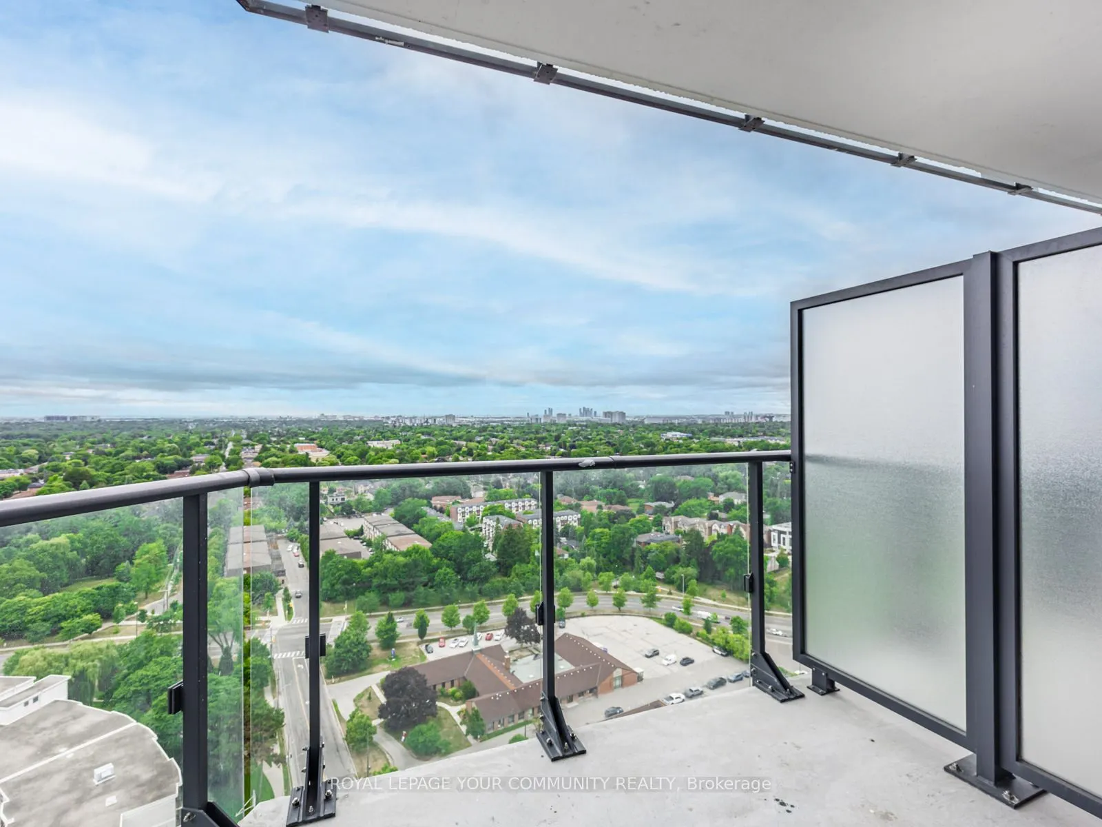 15 Ellerslie Avenue #2405