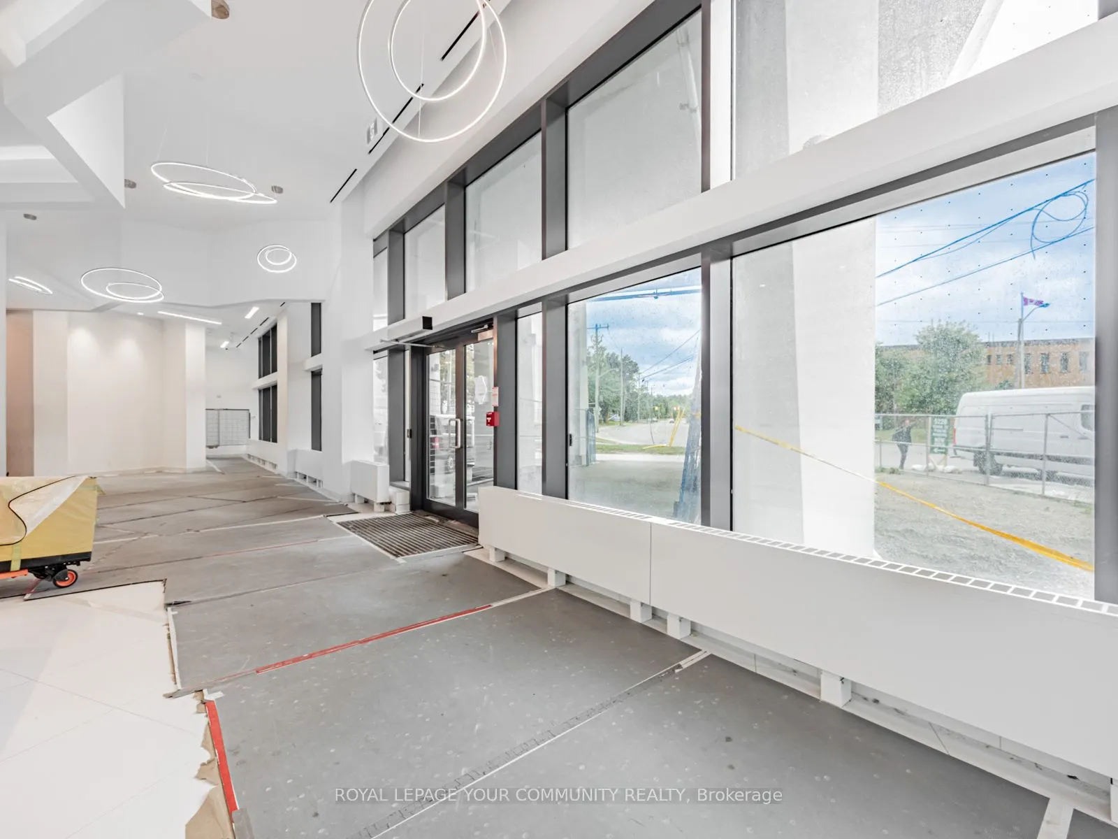 15 Ellerslie Avenue #2405