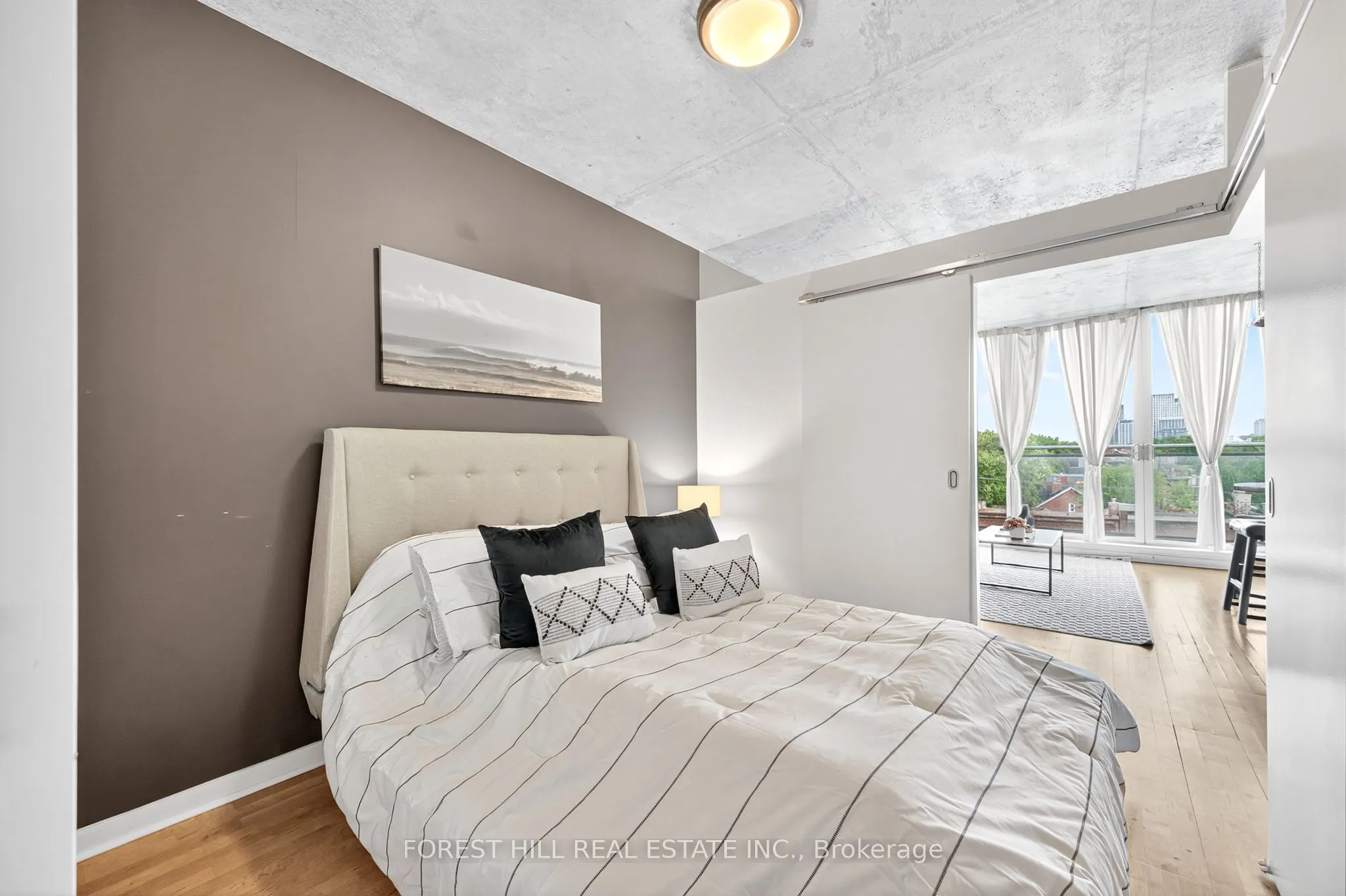 301 Markham Street, #505