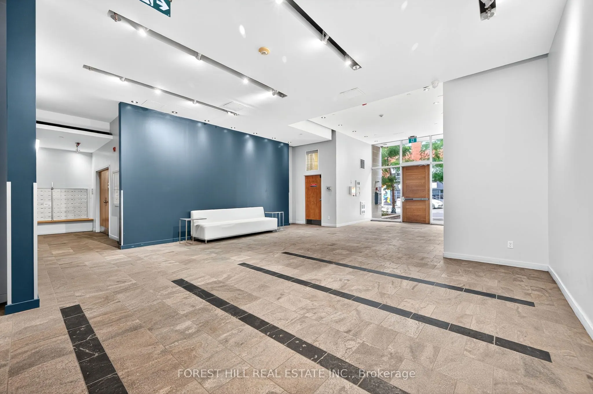 301 Markham Street, #505