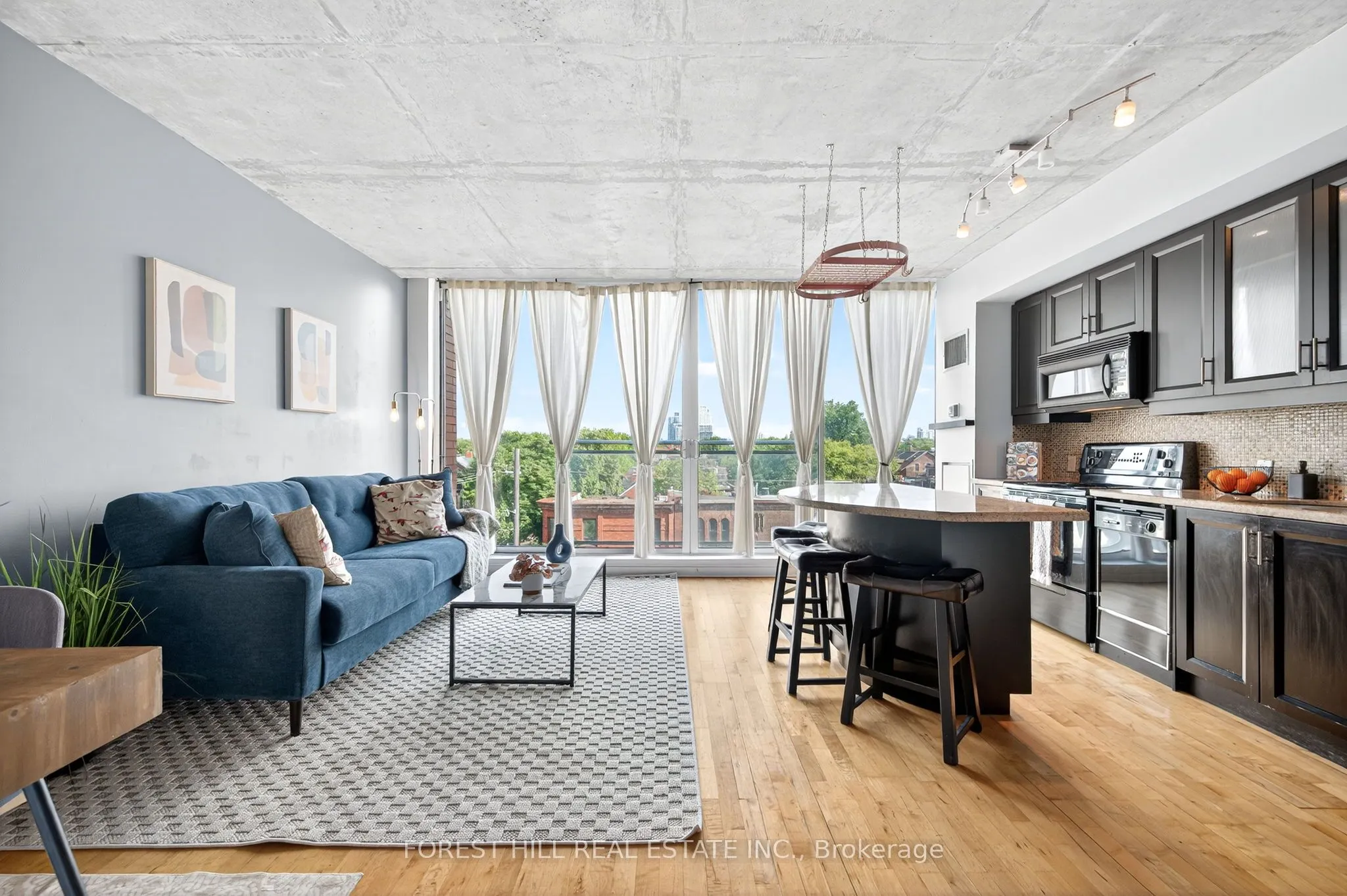 301 Markham Street, #505