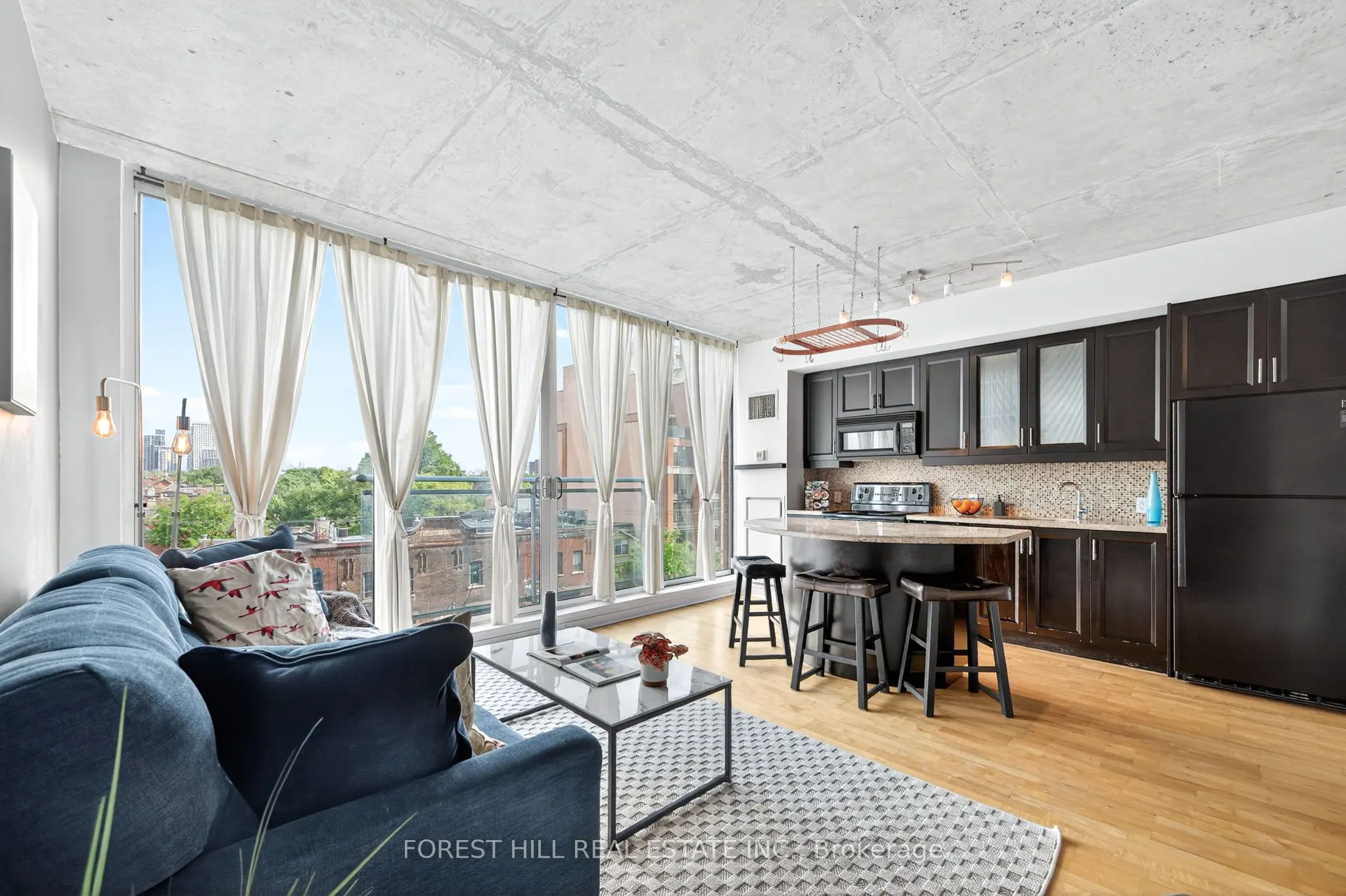 301 Markham Street, #505