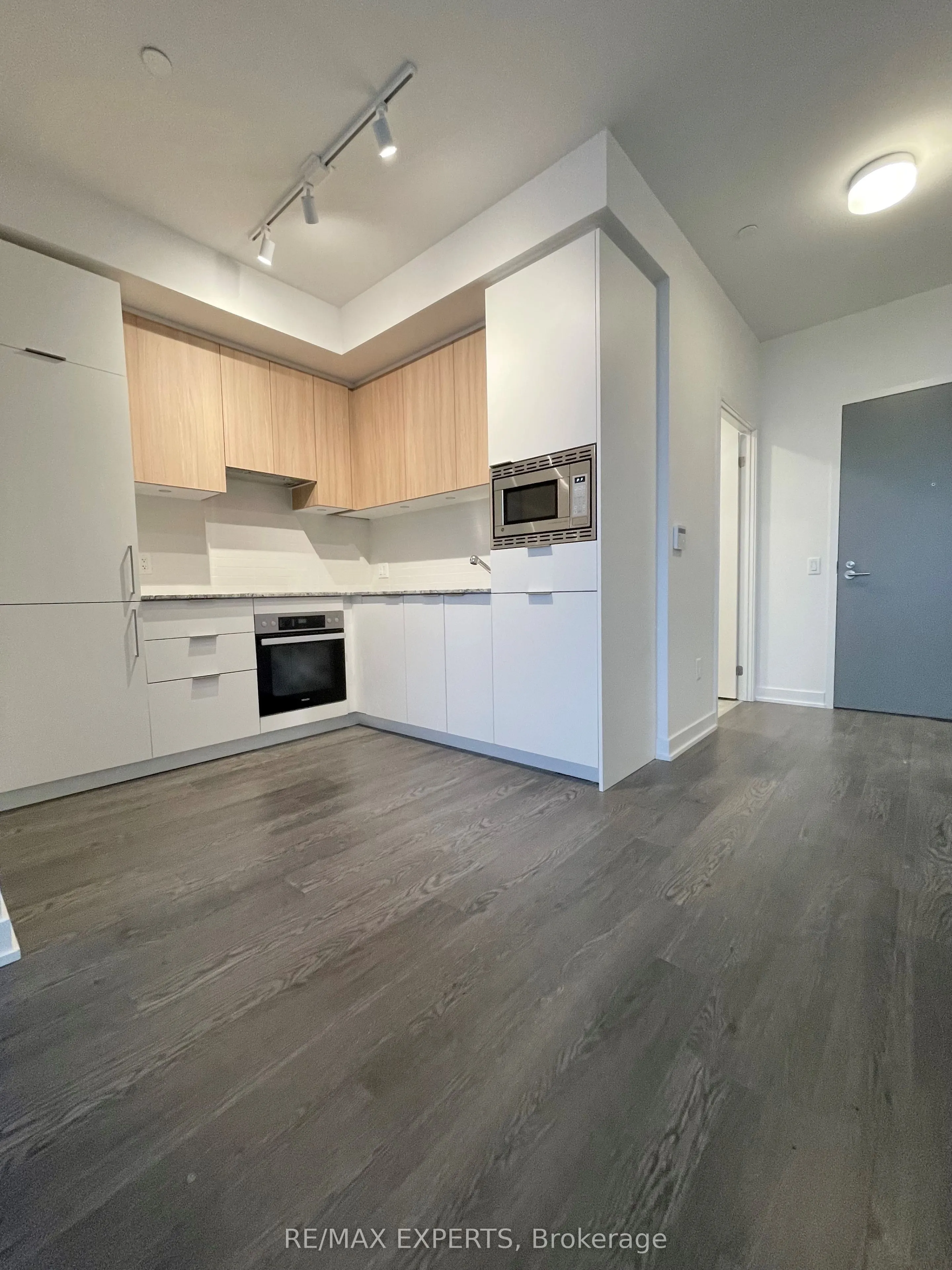 20 O'neill Road, #229
