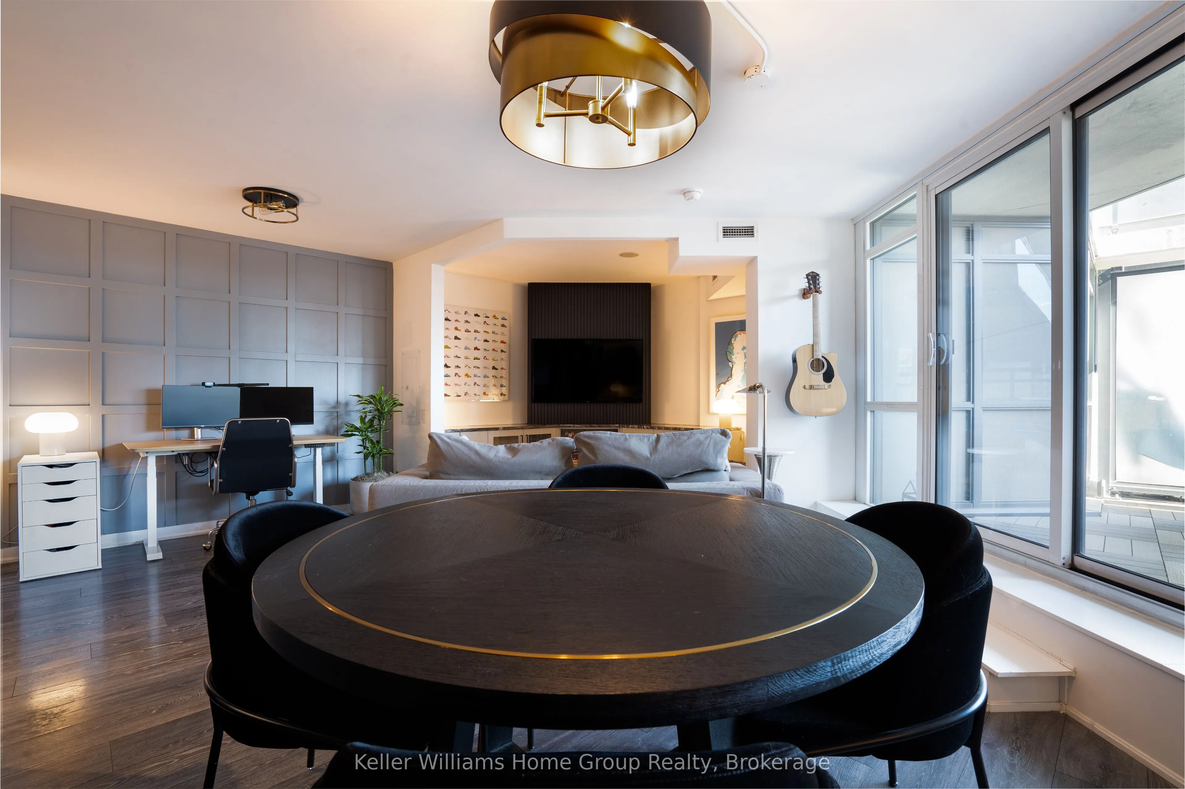 775 KING Street W, #430W