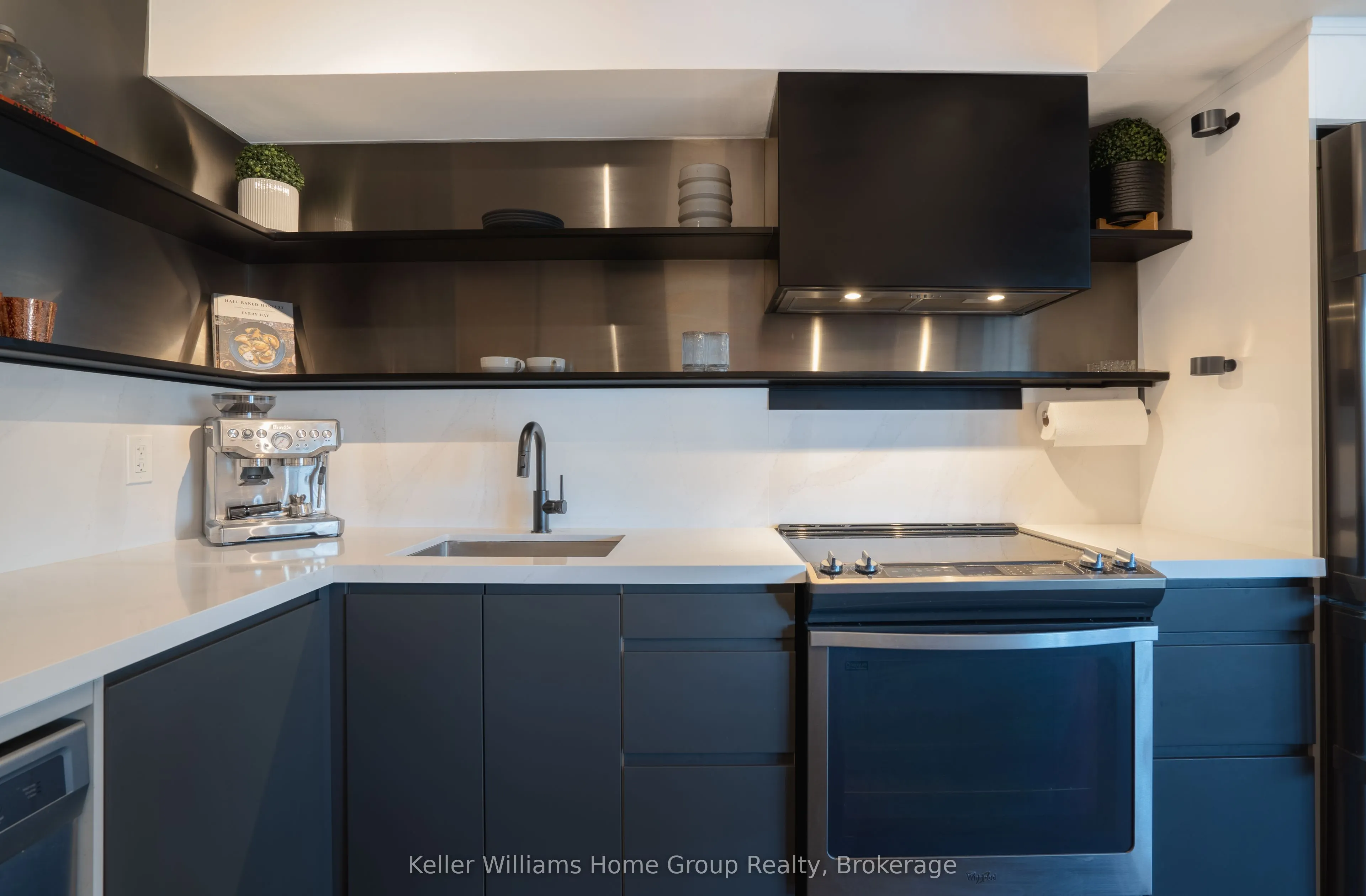775 KING Street W, #430W