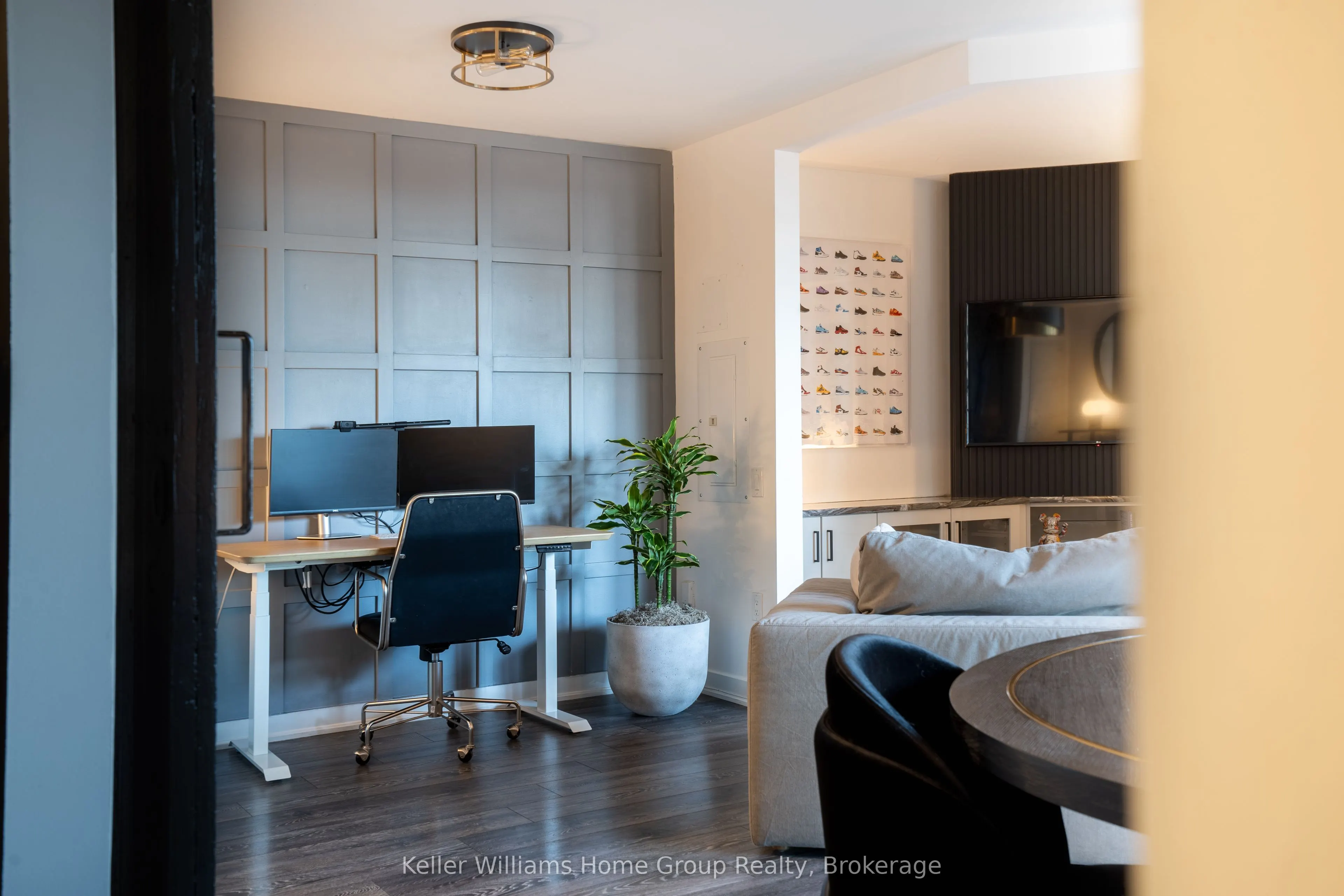 775 KING Street W, #430W