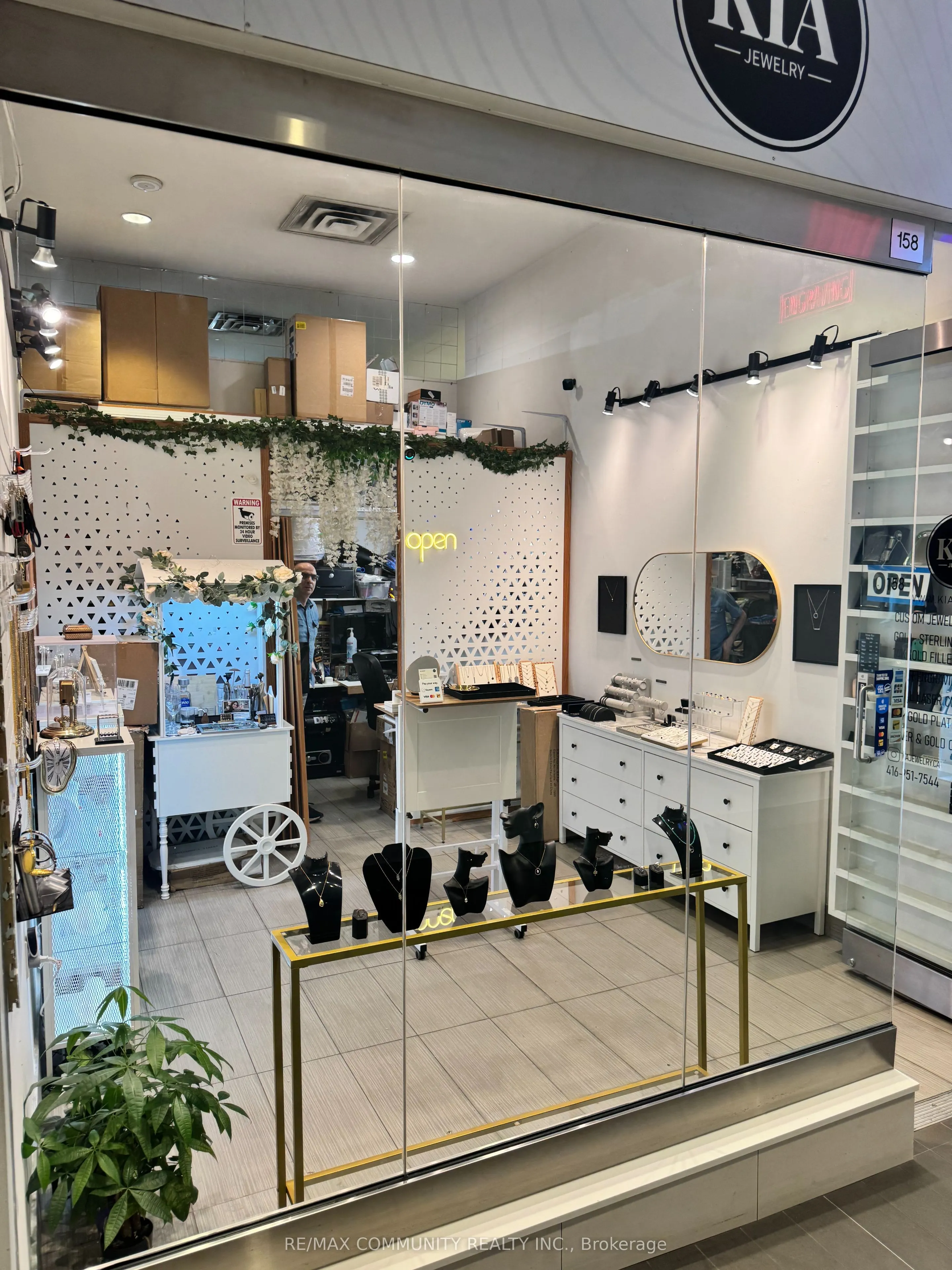 4750 Yonge Street, #158