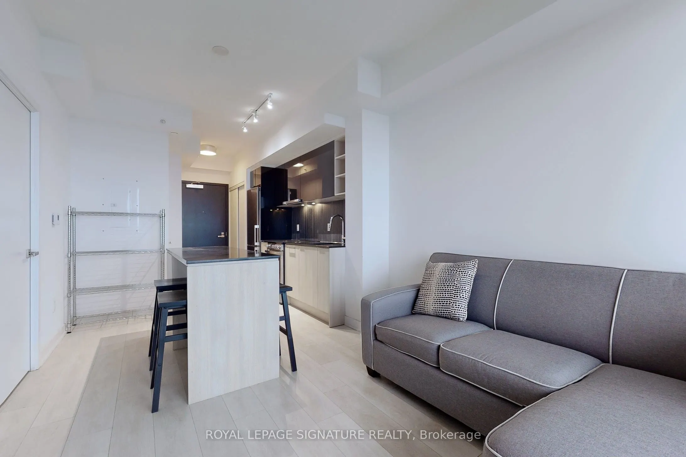31 Tippett Road, #1517