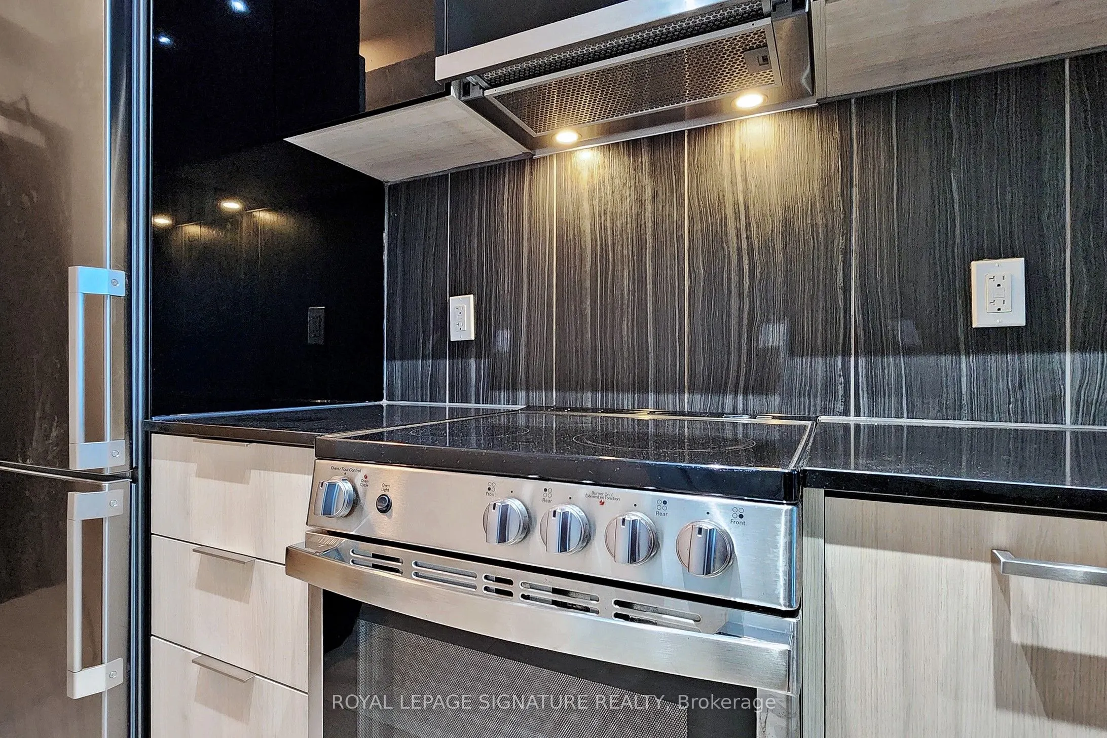 31 Tippett Road, #1517