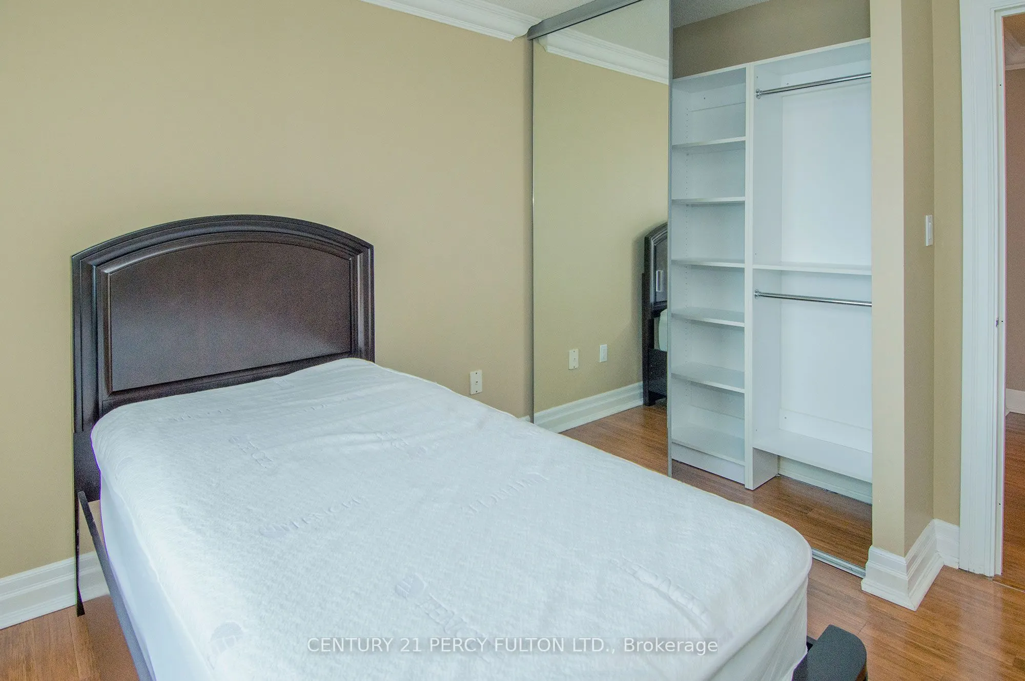 5 Concorde Place, #2105